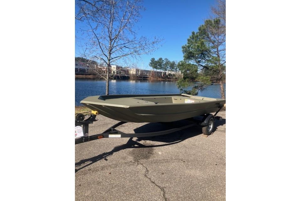 2026 Tracker Grizzly 1754 Utility