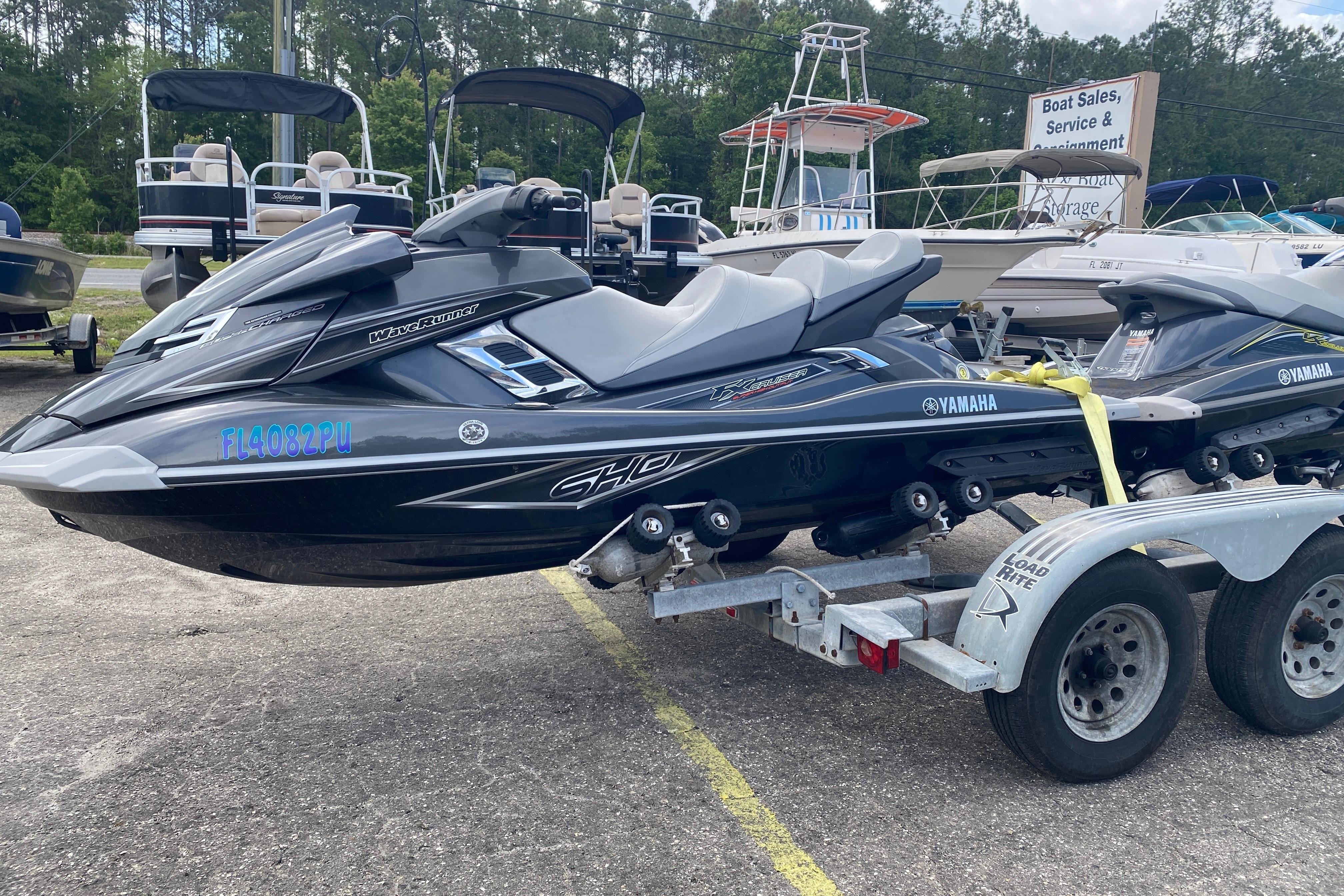 2013 Yamaha WaveRunner FX Cruiser SHO