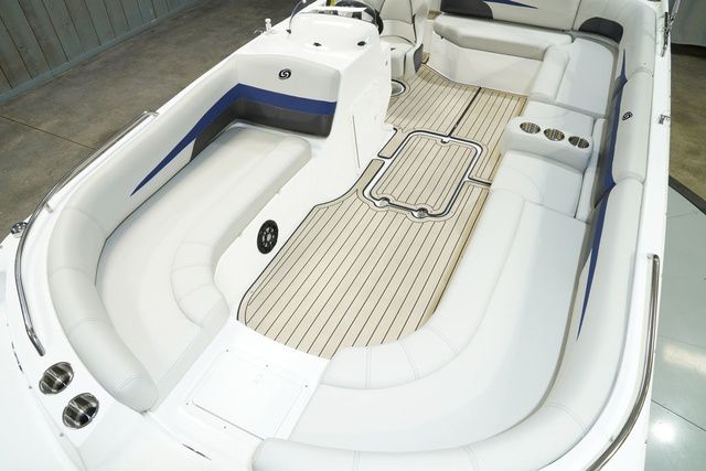 2024 Hurricane SunDeck Sport 201 IO - 10