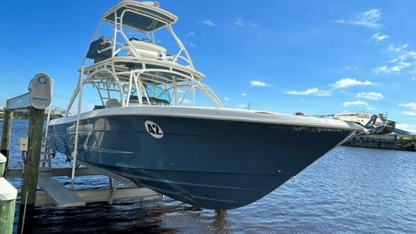 2012 Hydra-Sports 4200 SF