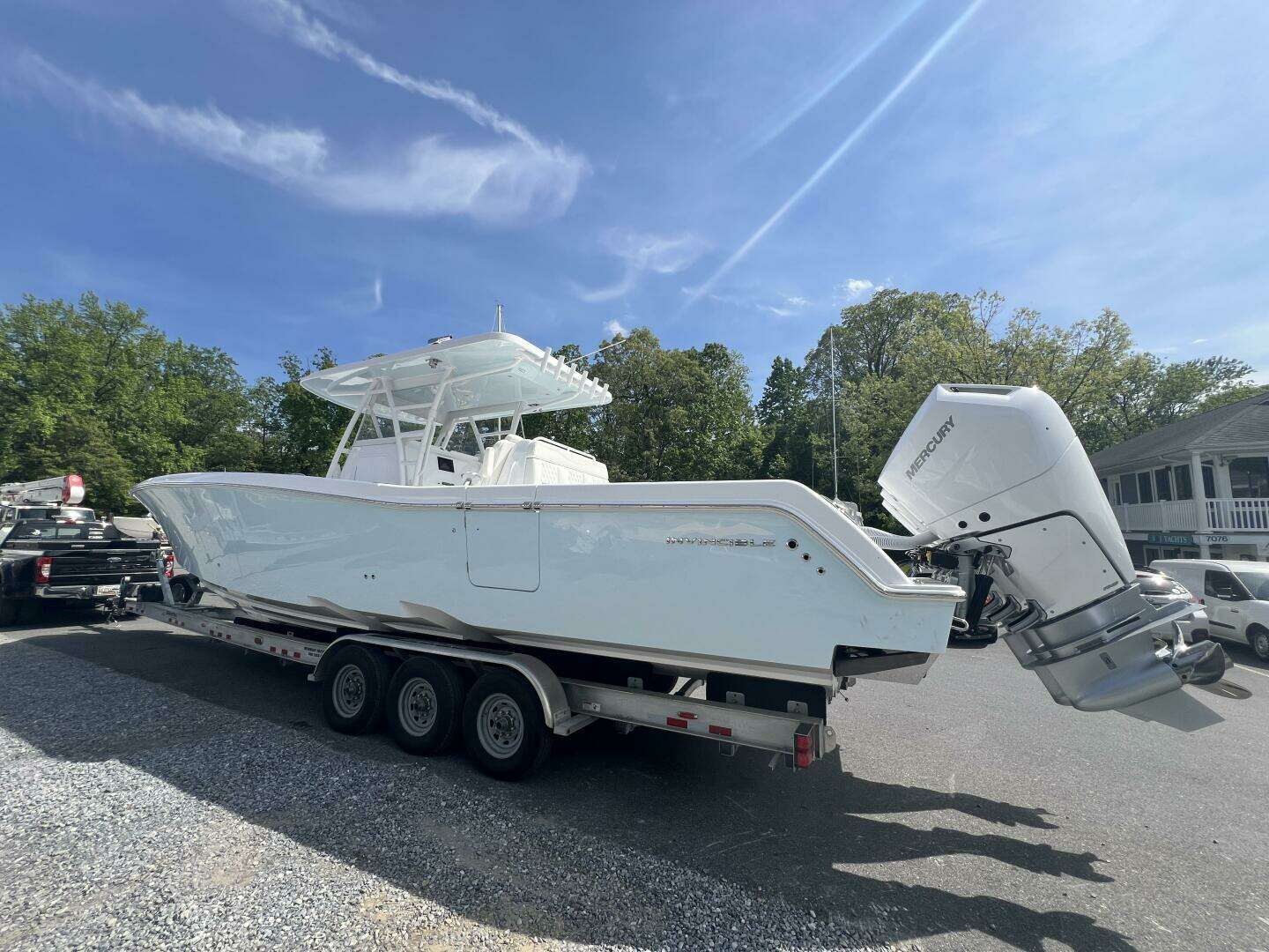 2026 Invincible 39 Open Fisherman - Image 4
