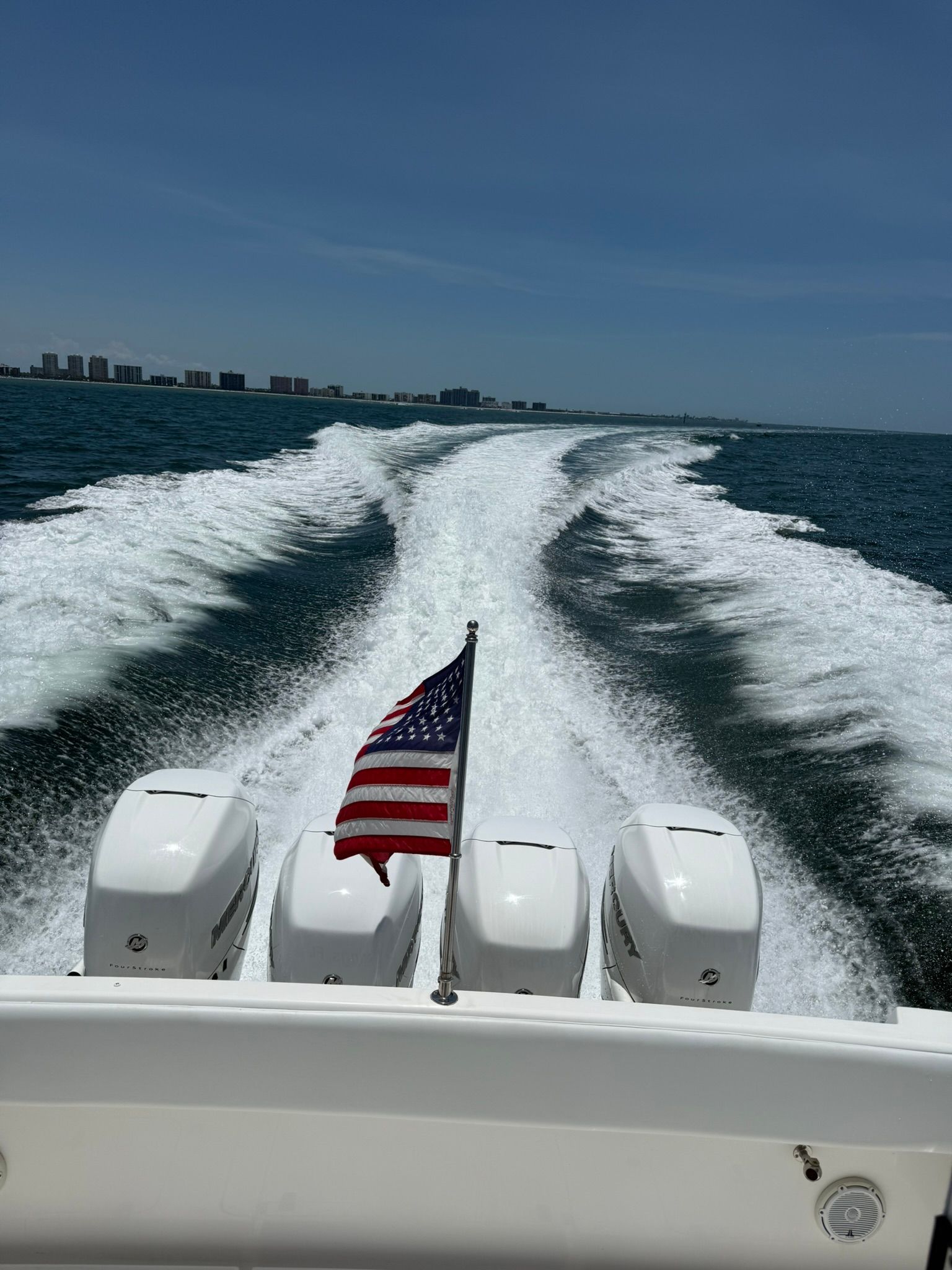 2012 Intrepid 475 - 6