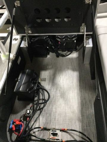 2022 Bennington 27 RSBA X2 - 12