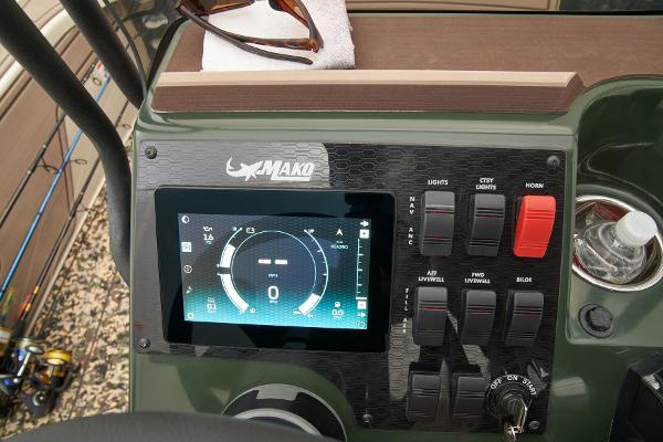 2025 Mako 18 Pro Skiff Backwater Edition - 21
