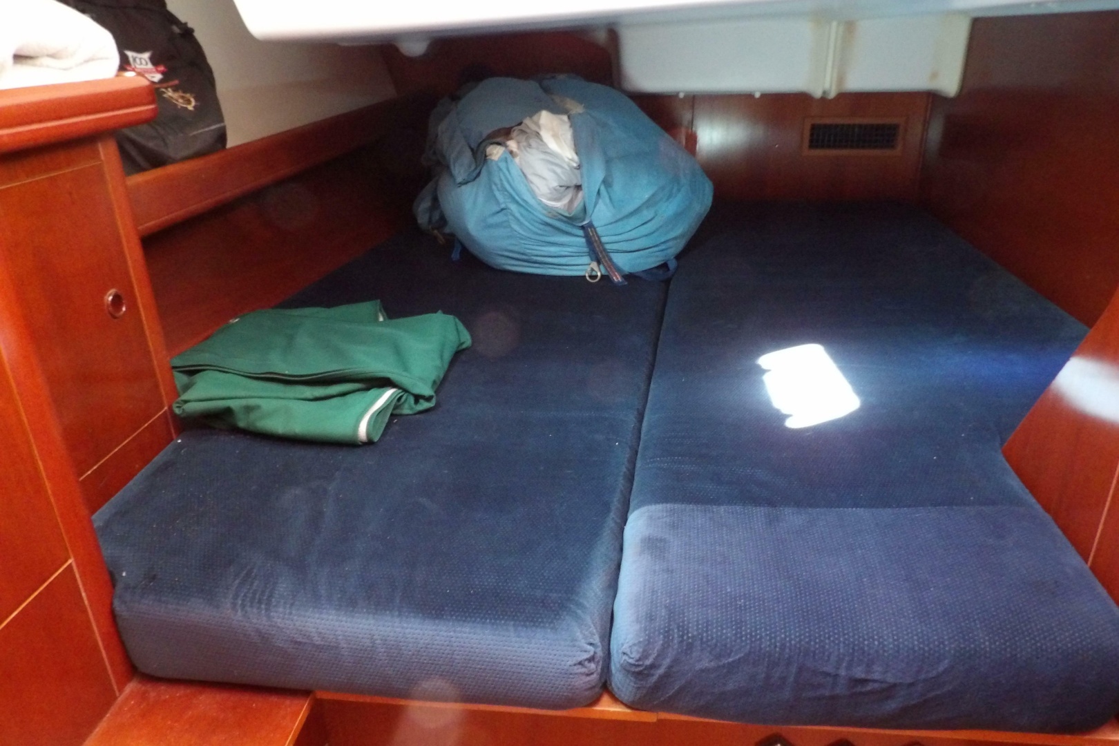 2002 Beneteau 473 - Image 30
