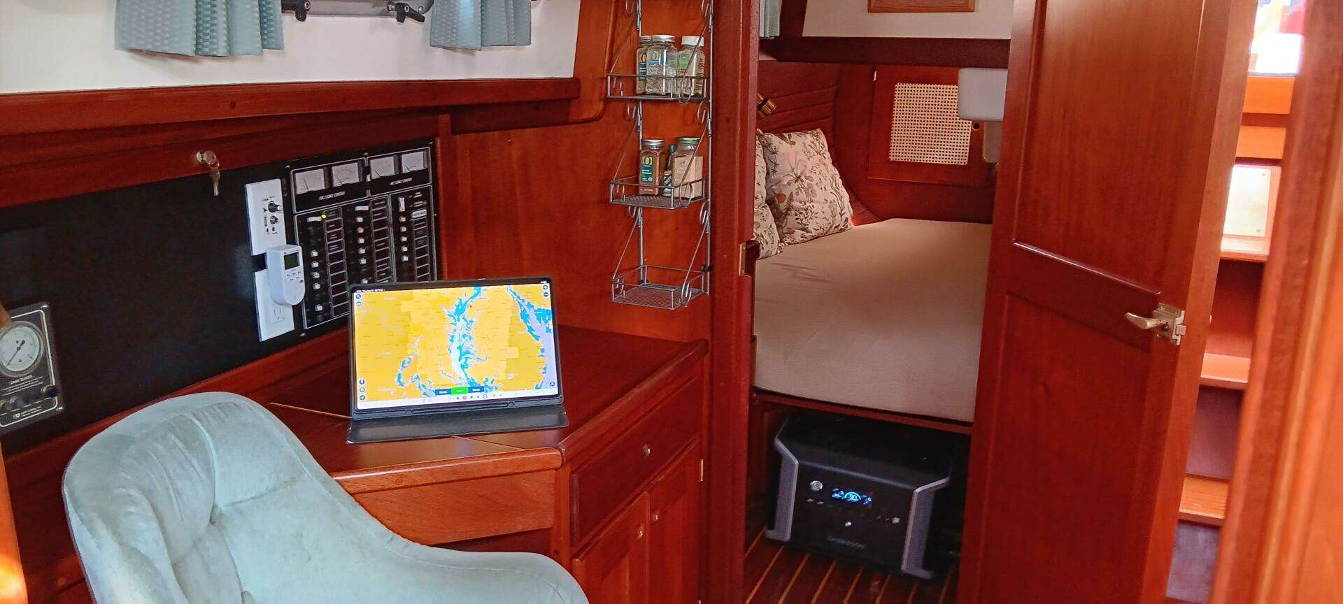 1991 Gozzard 31 - Image 20