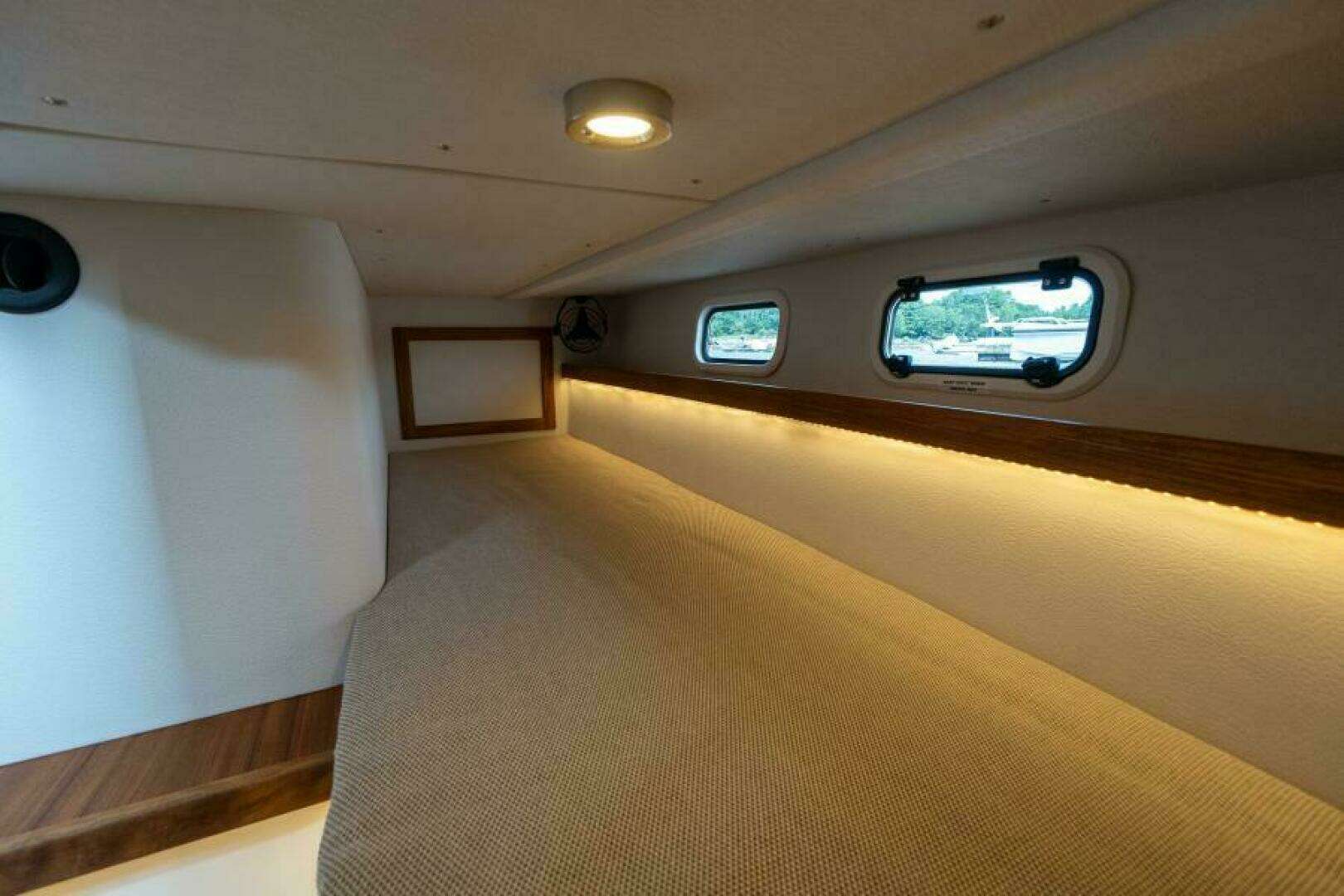 2027 Targa 32 - Image 48