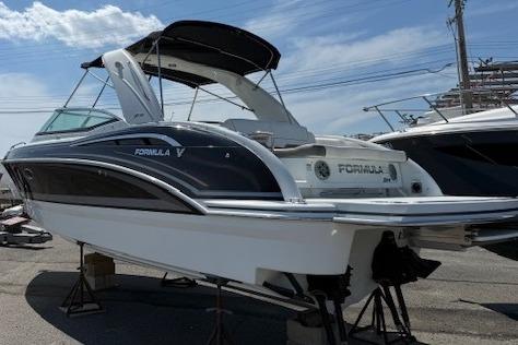 2015 Formula 310 Bowrider