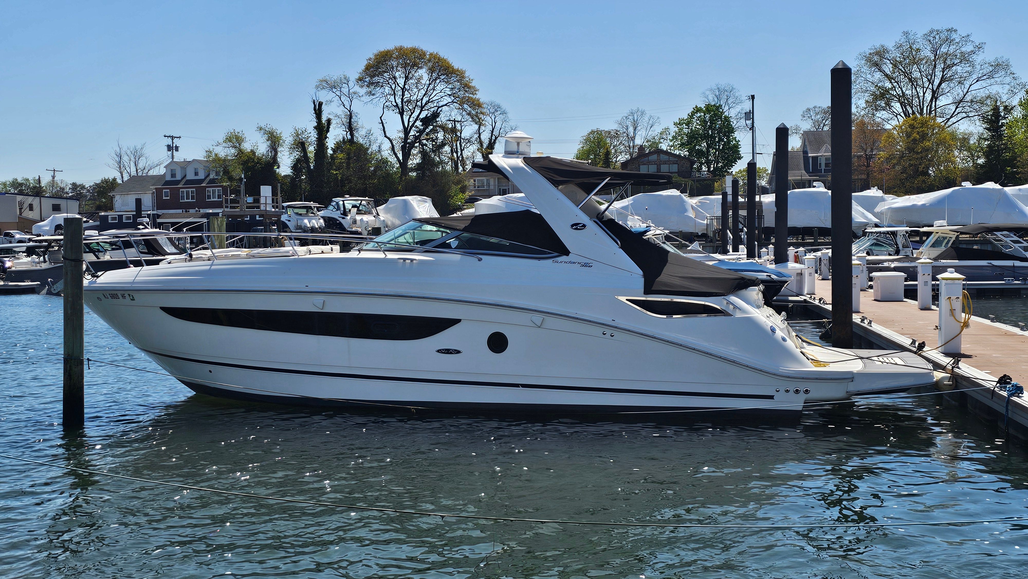 2013 Sea Ray Sundancer 350