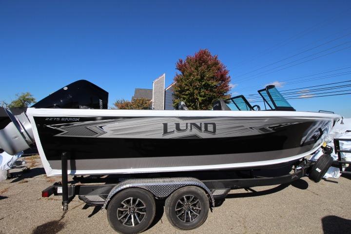 2026 Lund 2275 Baron