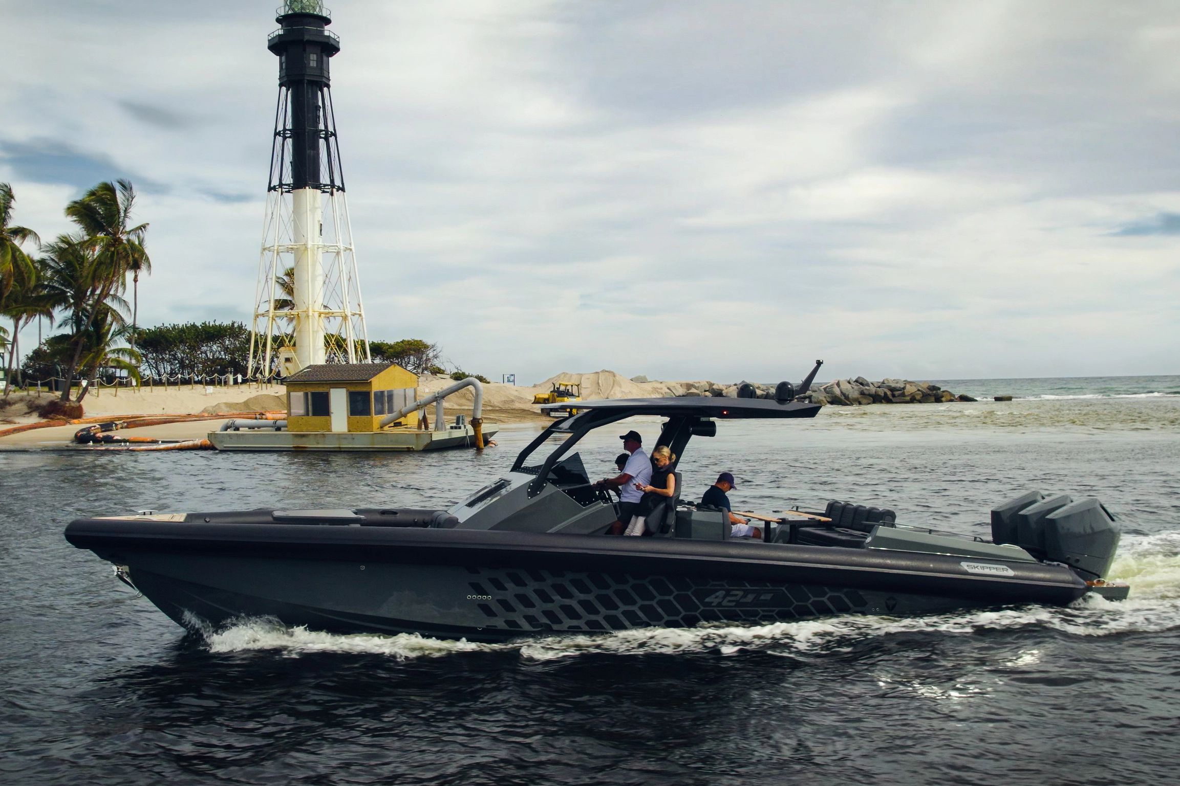 2024 Skipper 42 Carbon Edition