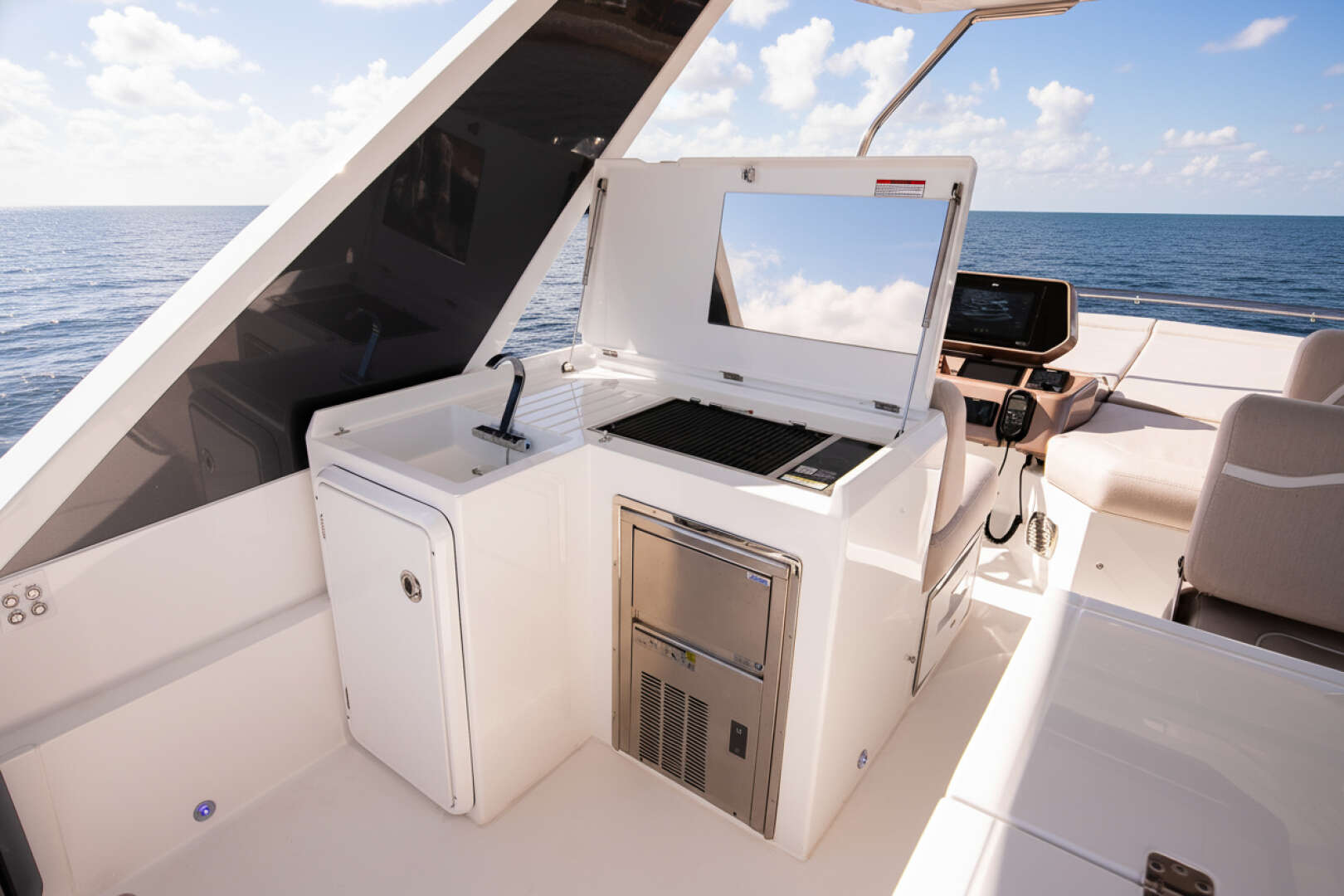 2026 Galeon 500 FLY - Image 23