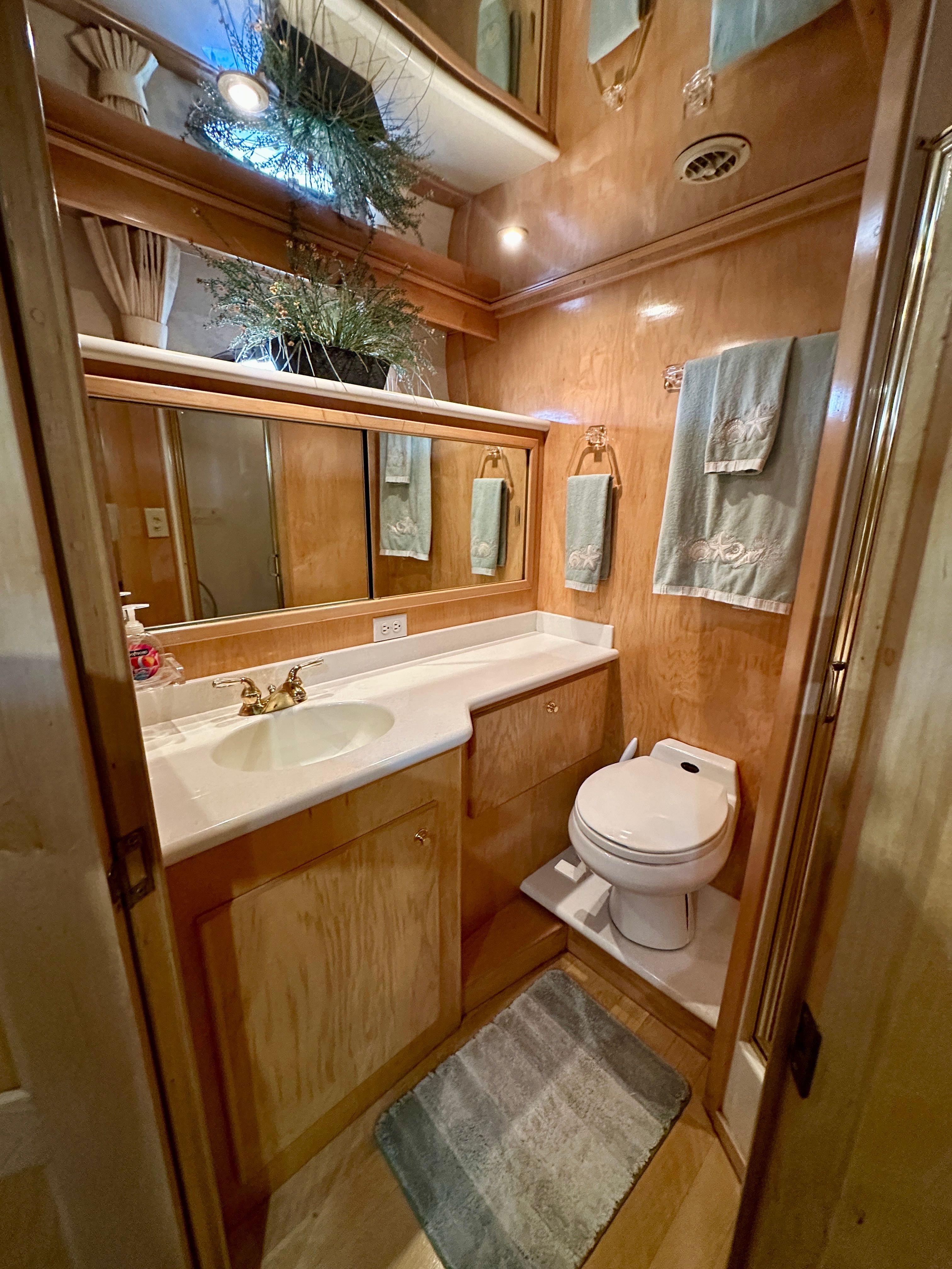 2000 Navigator 46 Pilothouse Classic - 33