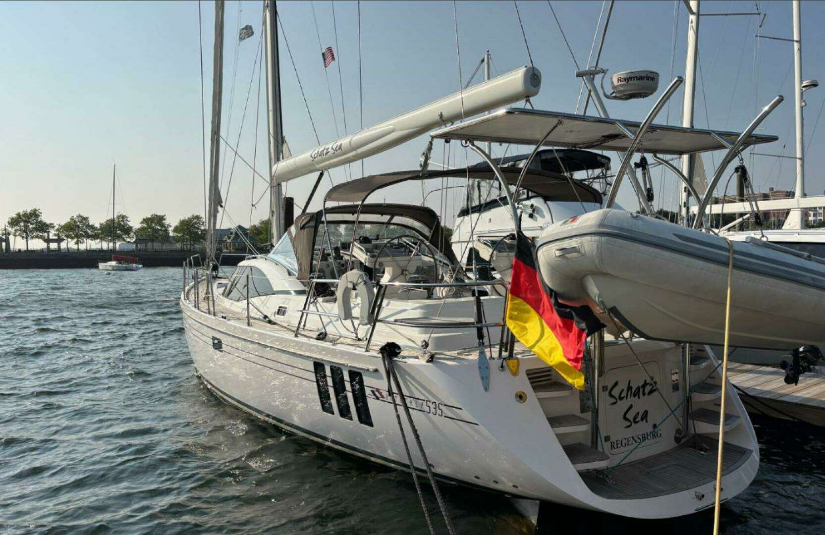 2014 Southerly 535 - Image 6