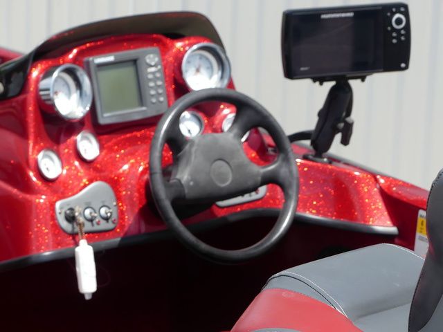 2009 Nitro Z7DC - 24