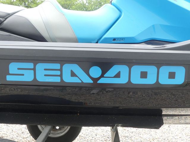 2019 Sea-Doo RXT - 13
