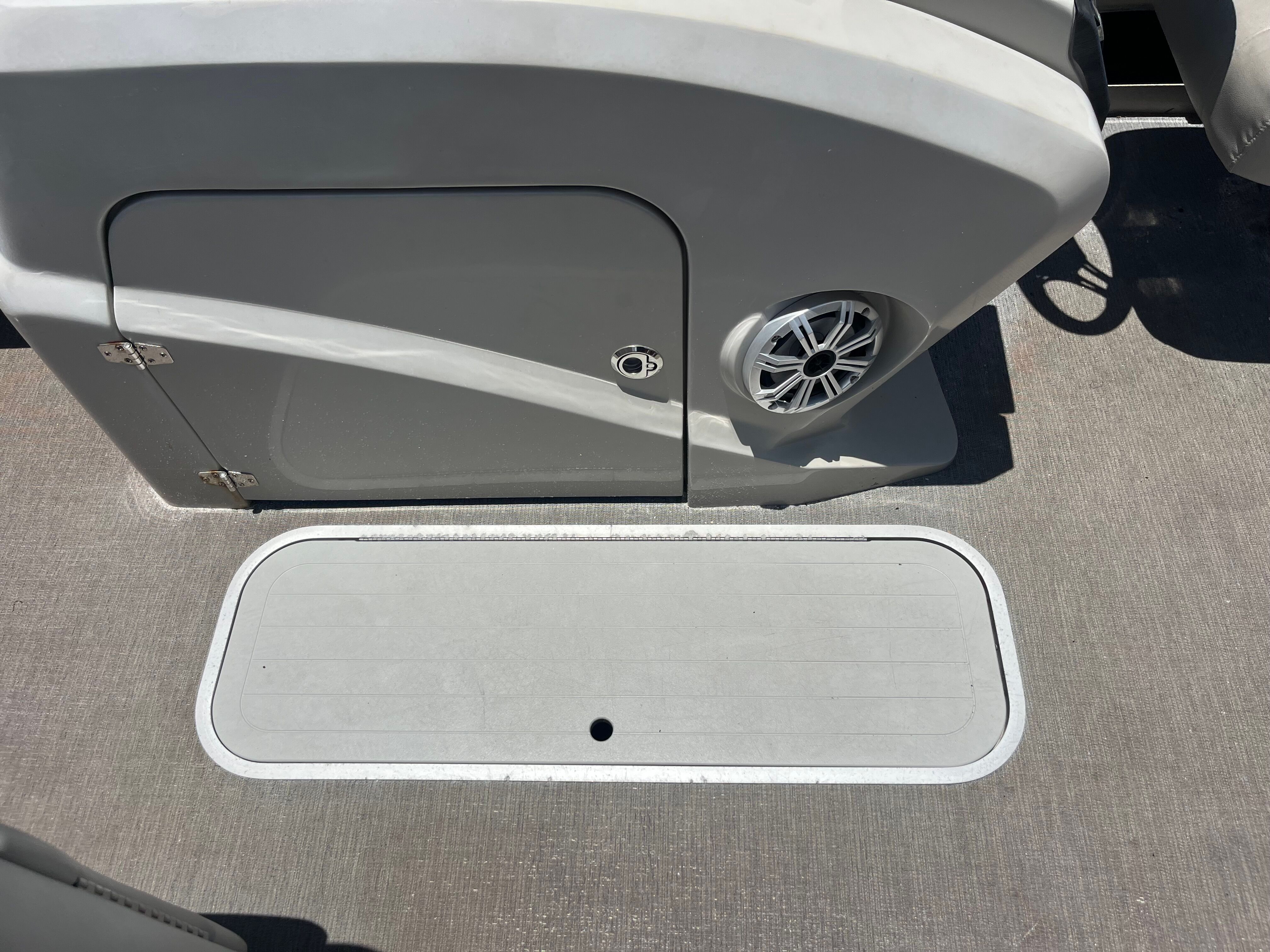 2018 SYLVAN S3 - Image 16