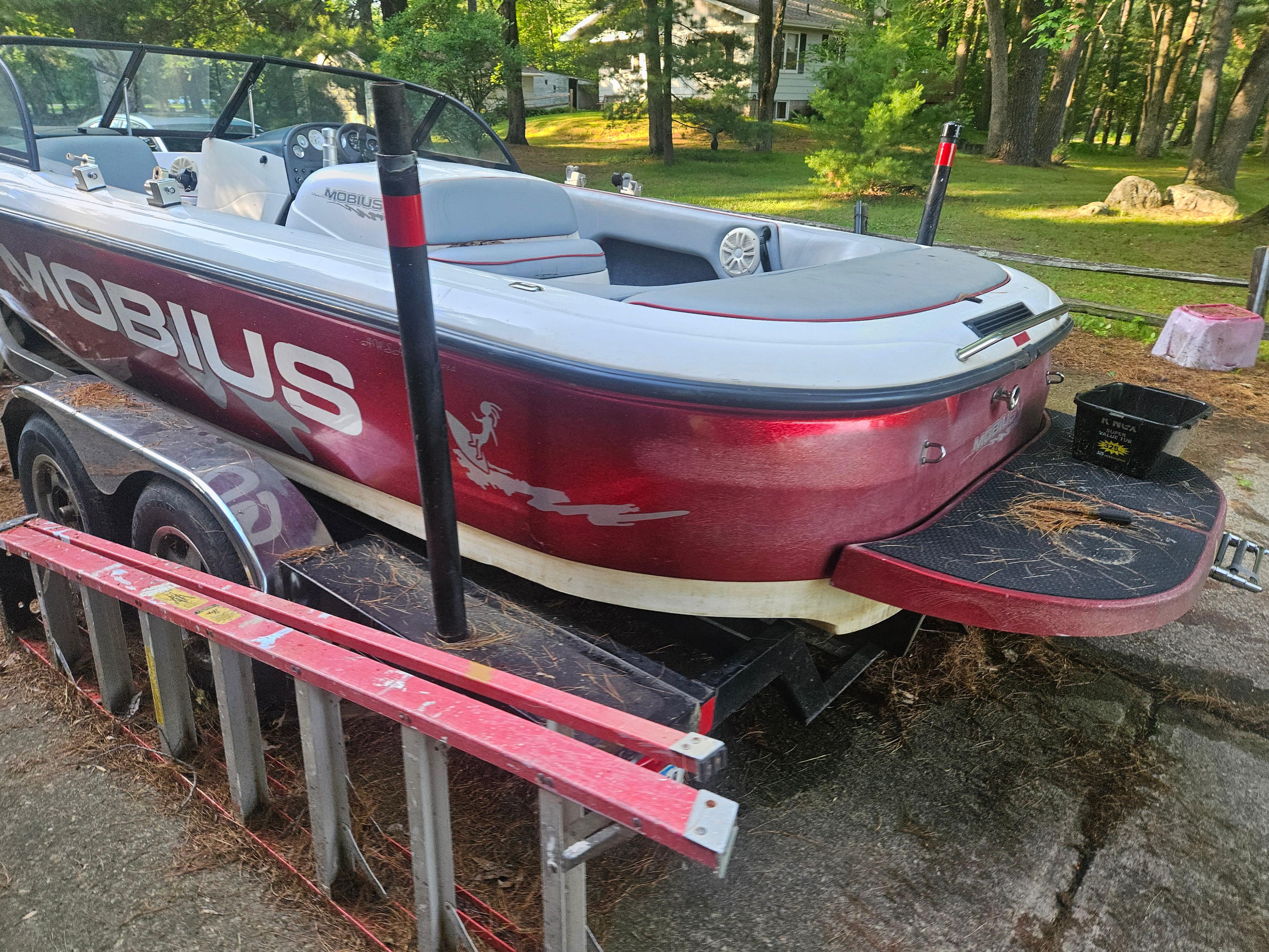 1998 Moomba Mobius - 4