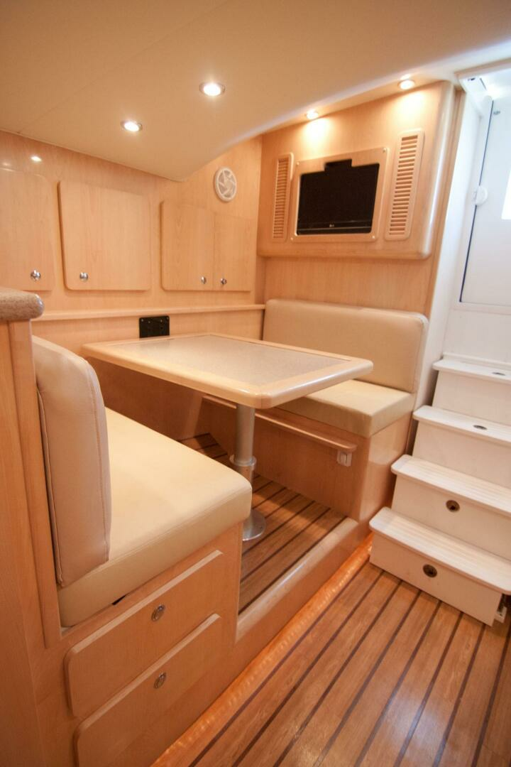 2009 Out Island 38 Custom Express - Image 27