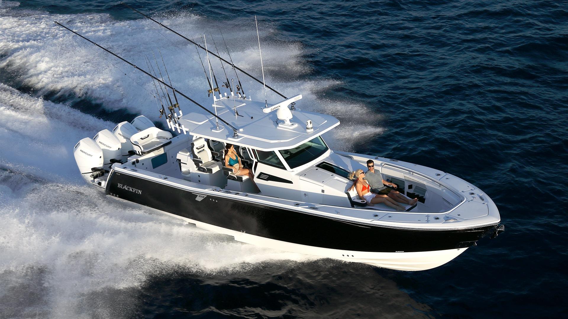 2024 Blackfin 400 CC