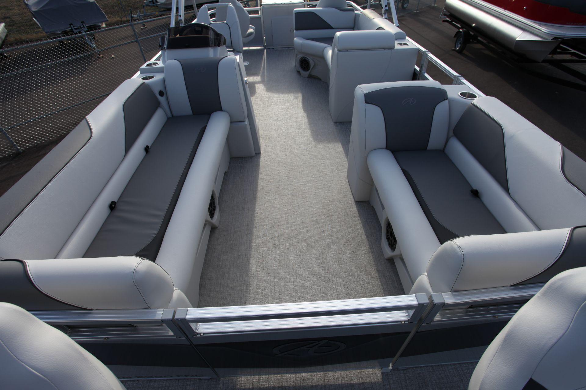 2024 Avalon Venture Fish N Cruise 23 ft. - 5