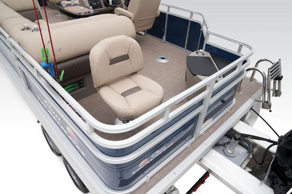 Manufacturer Provided Image: Sun Tracker Fishin' Barge 20 DLX