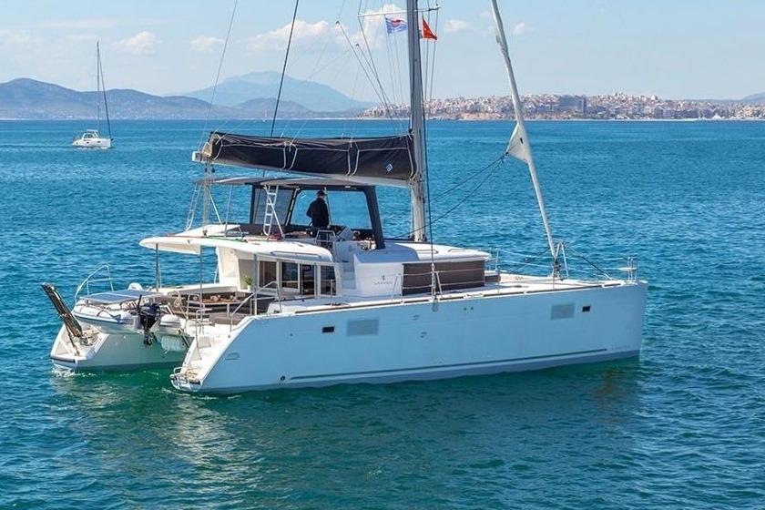 2019 Lagoon 450 F