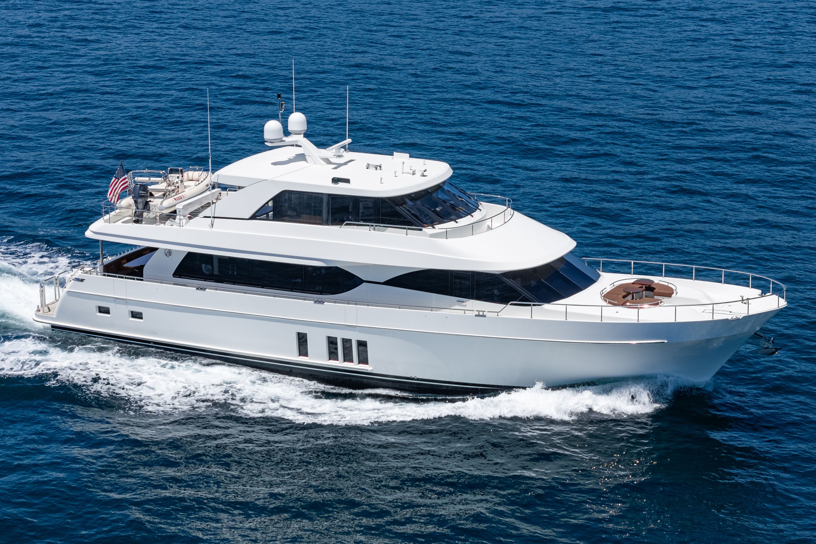 2015 Ocean Alexander 90 Skylounge Motoryacht - 13