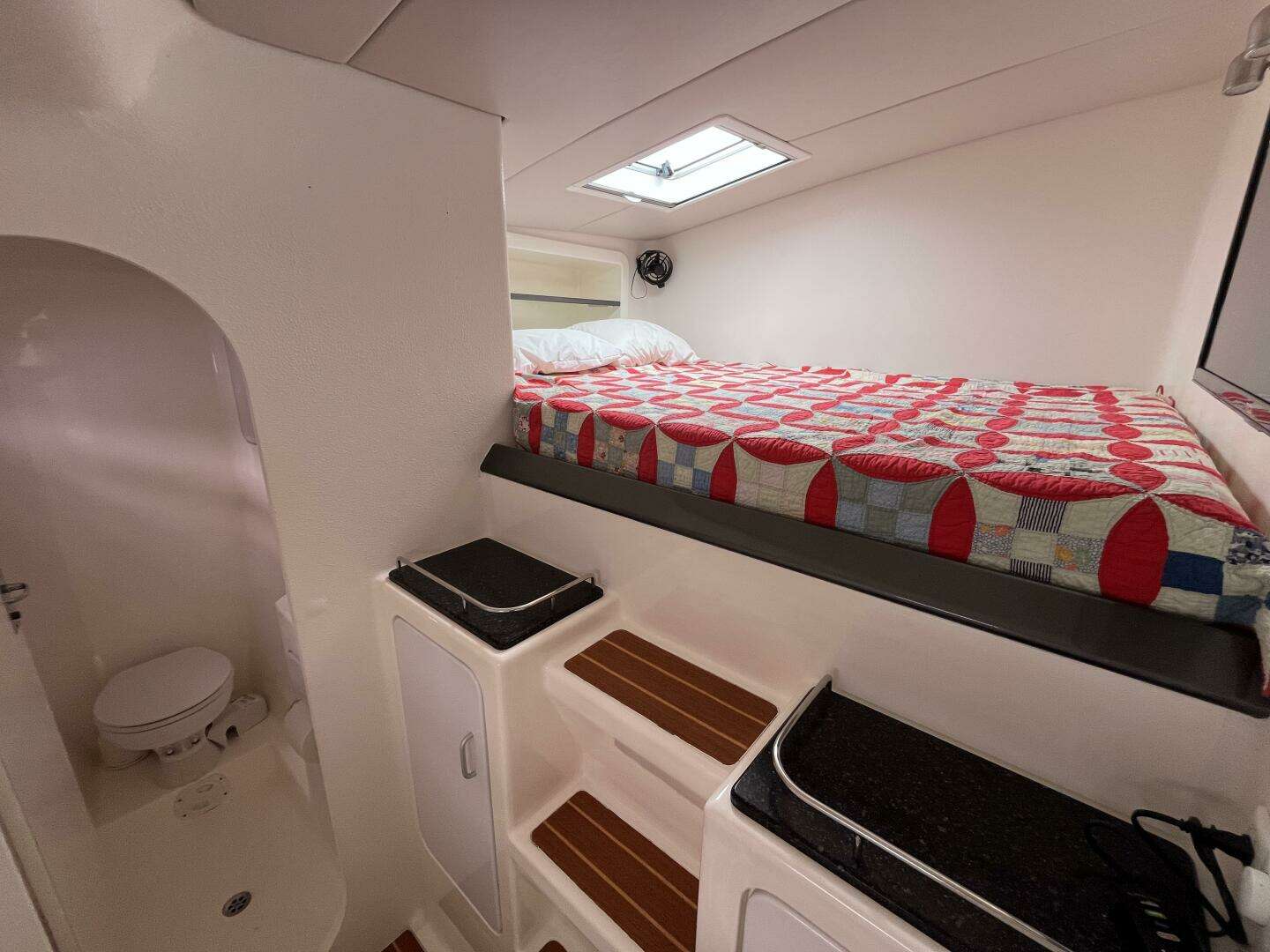 2013 Voyage Yachts 520 - Image 59