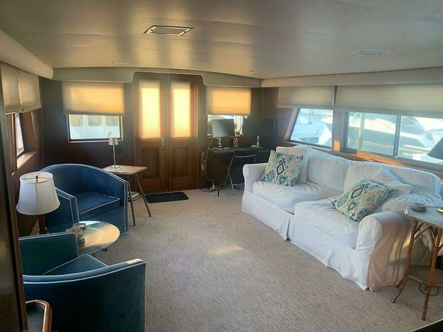 1984 Hatteras 53 - Image 5