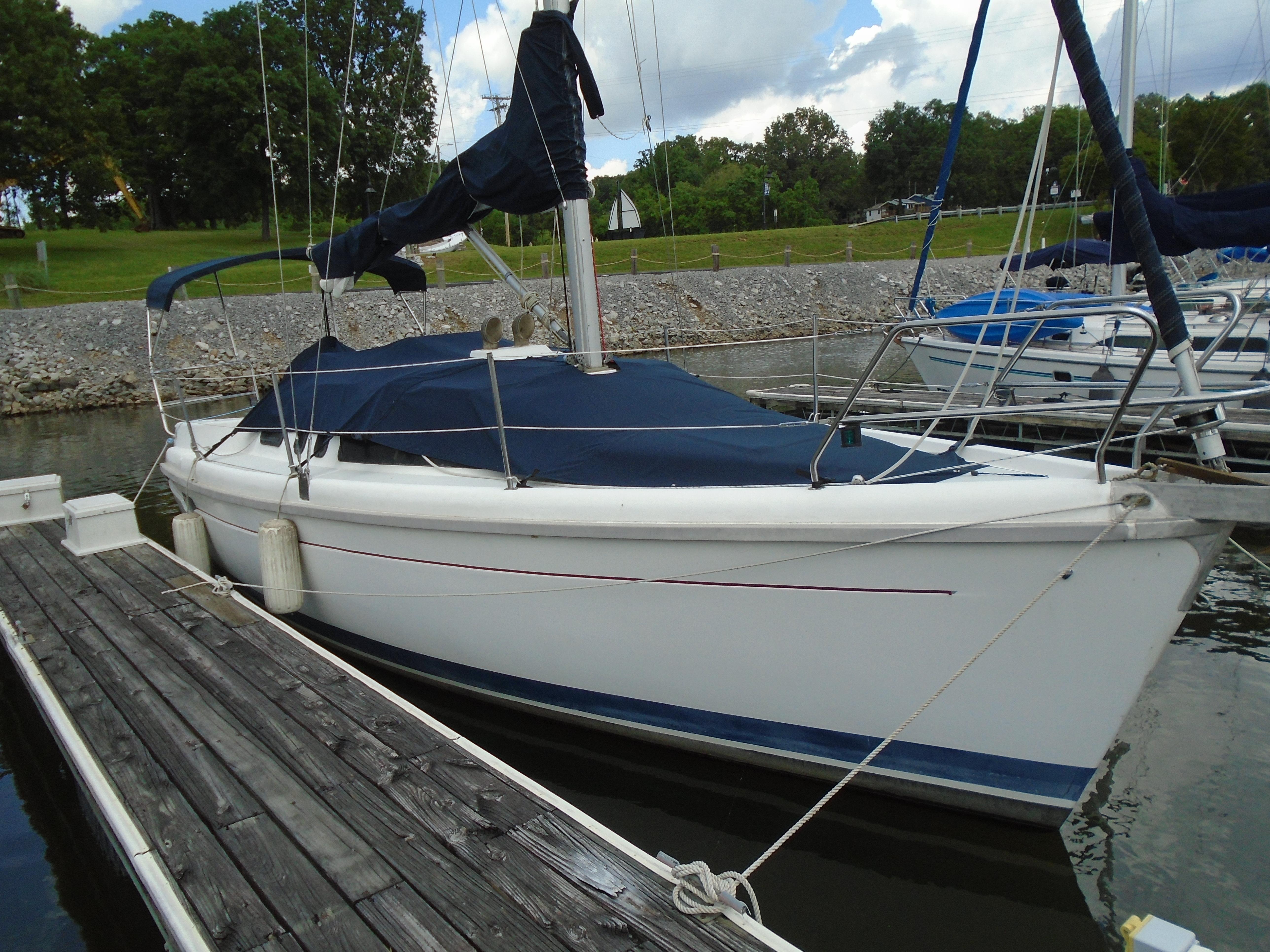 1995 Hunter 29.5
