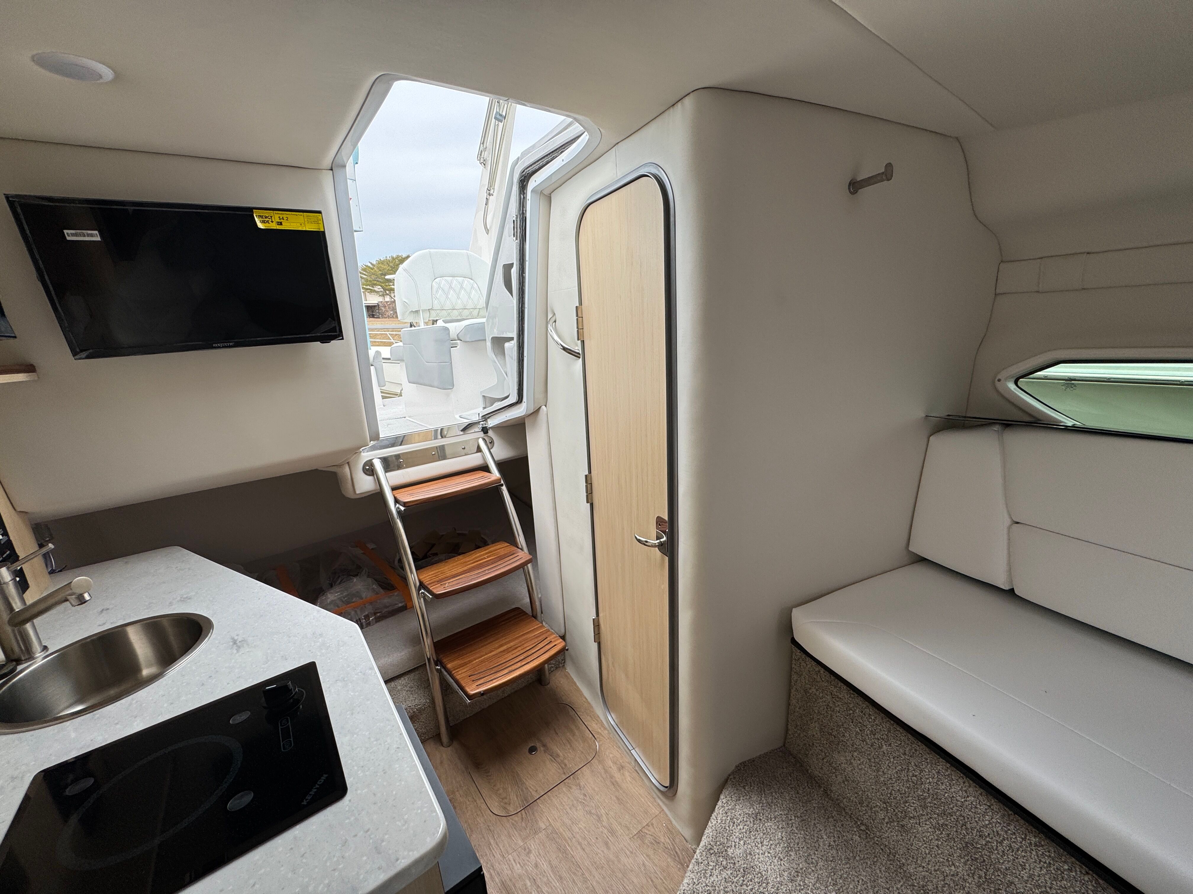2026 REGAL 26 XO - Image 19