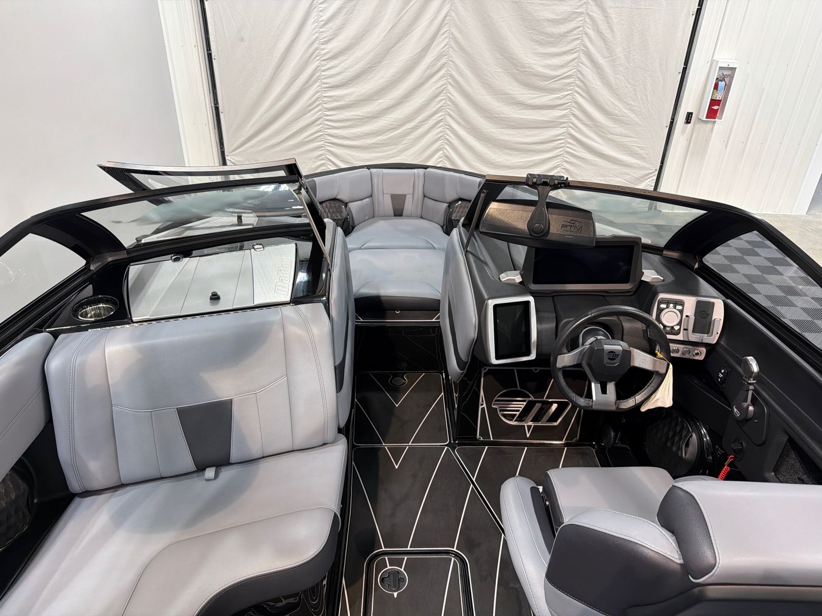 2023 Malibu Wakesetter 23 LSV - 8