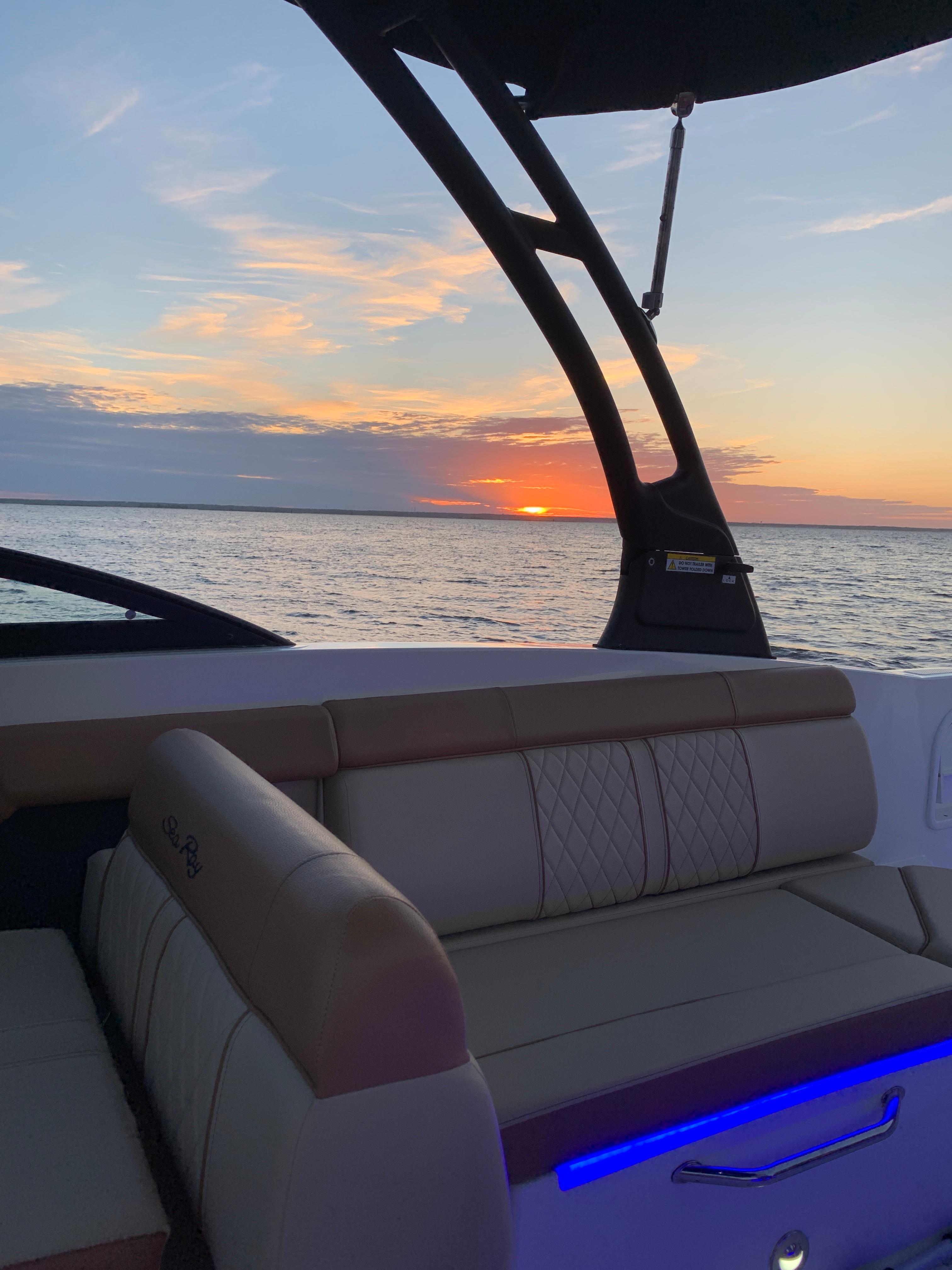 2015 Sea Ray 270 Sundeck - 7