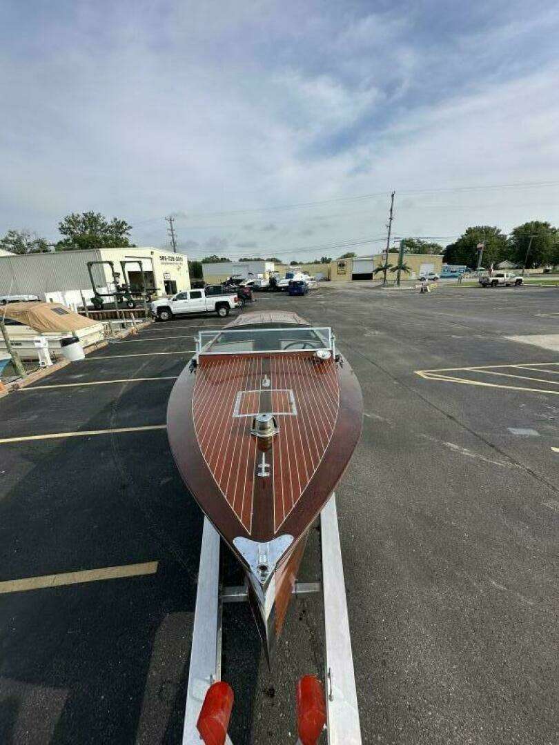 1930 Chris-Craft Custom Runabout - Image 4