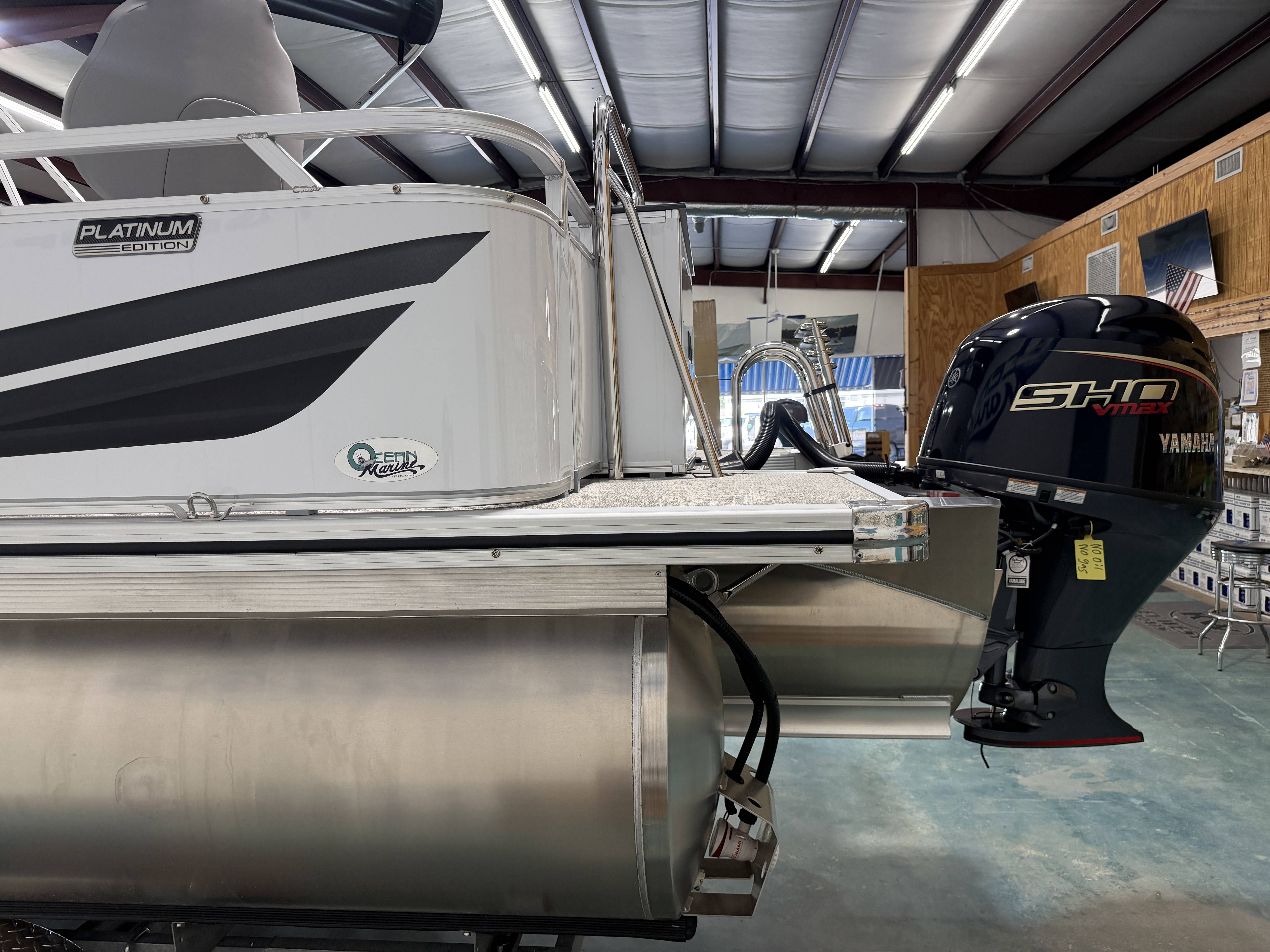 2026 Avalon Venture 85 Quad Fish - 21' - 20