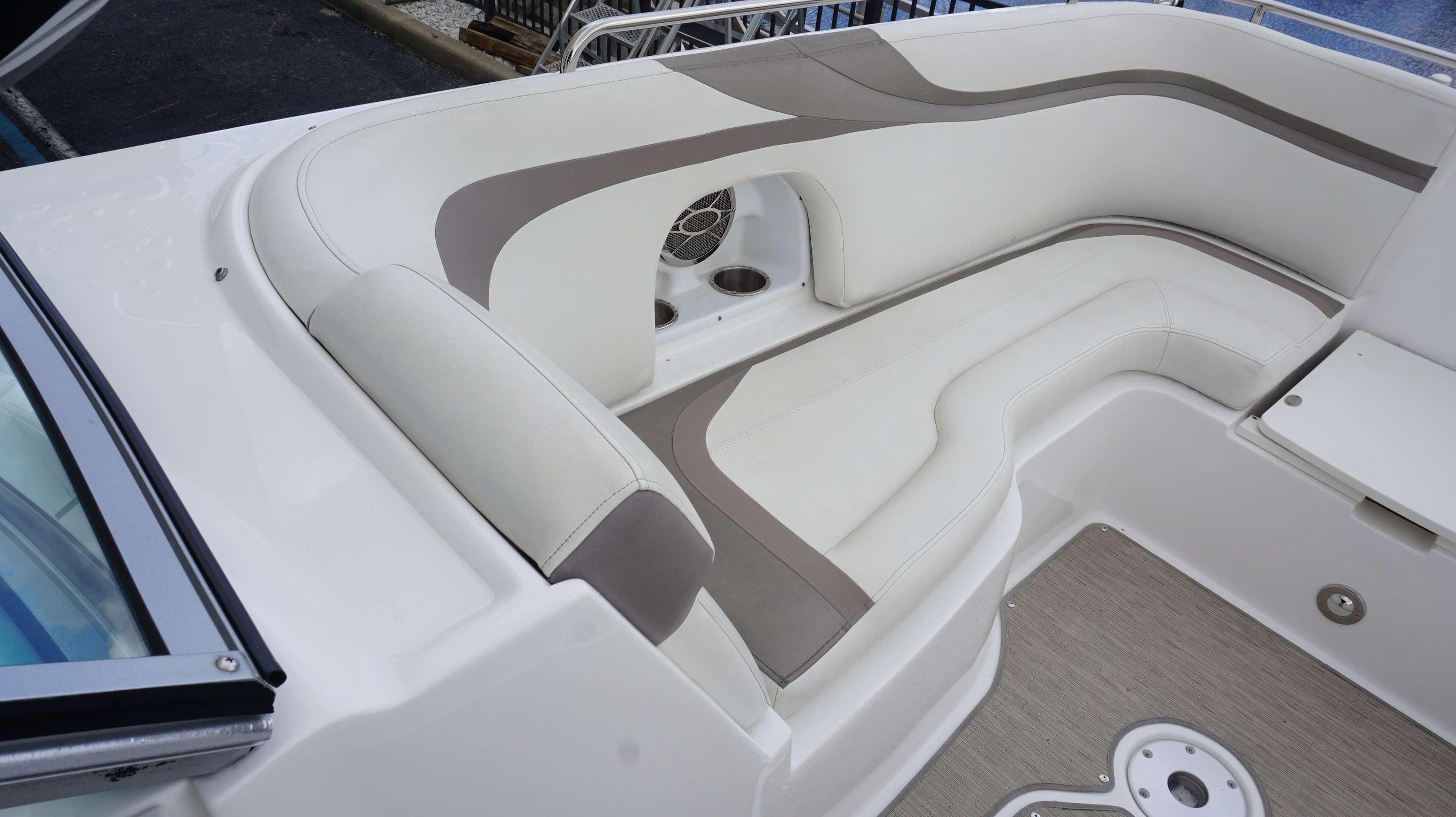2015 Hurricane 2486SD - 22