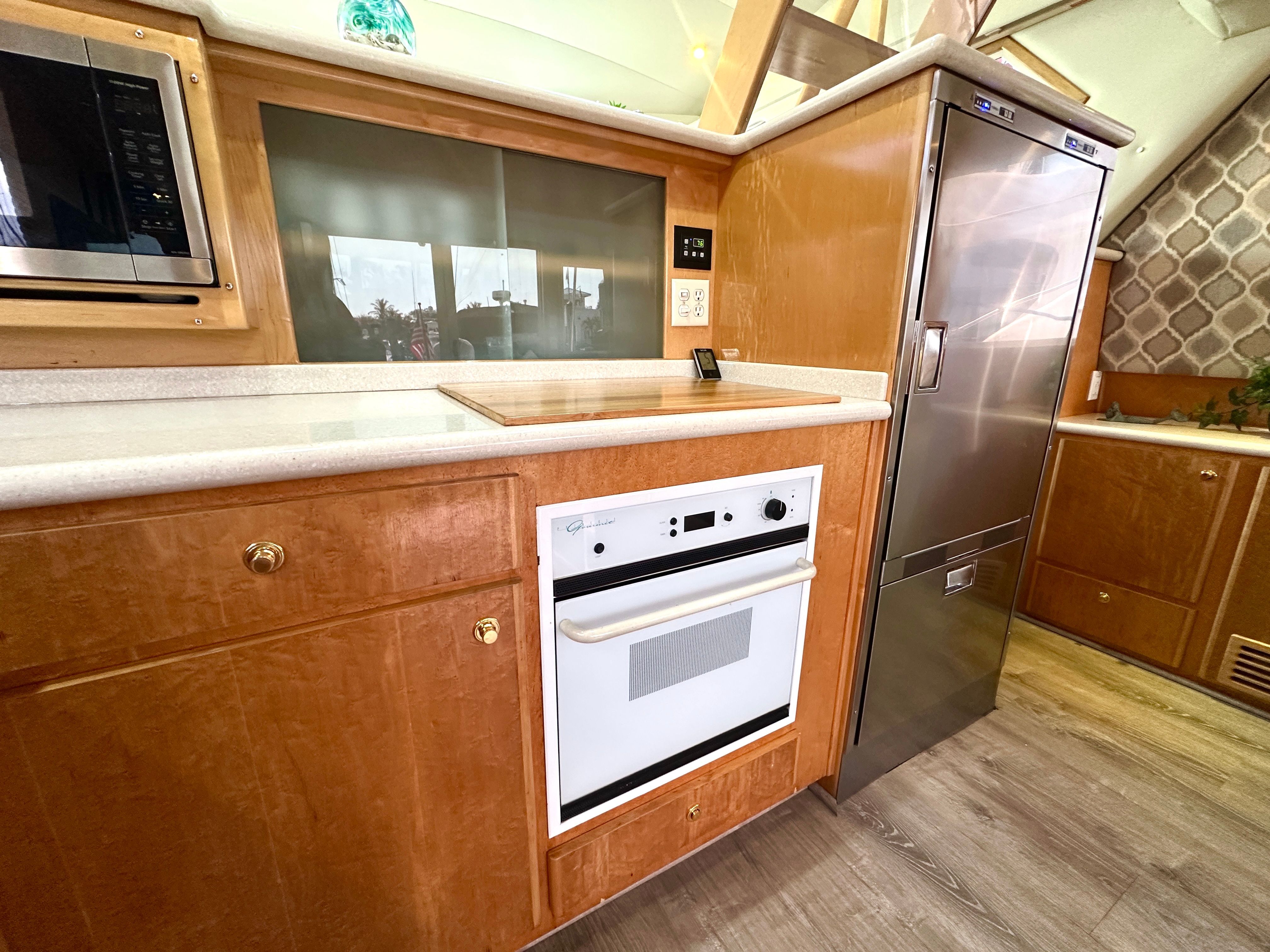 2000 Navigator 46 Pilothouse Classic - 12