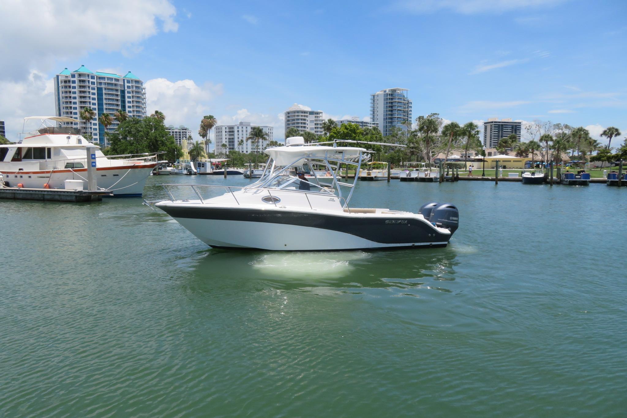 2017 Sea Fox 256 Voyager