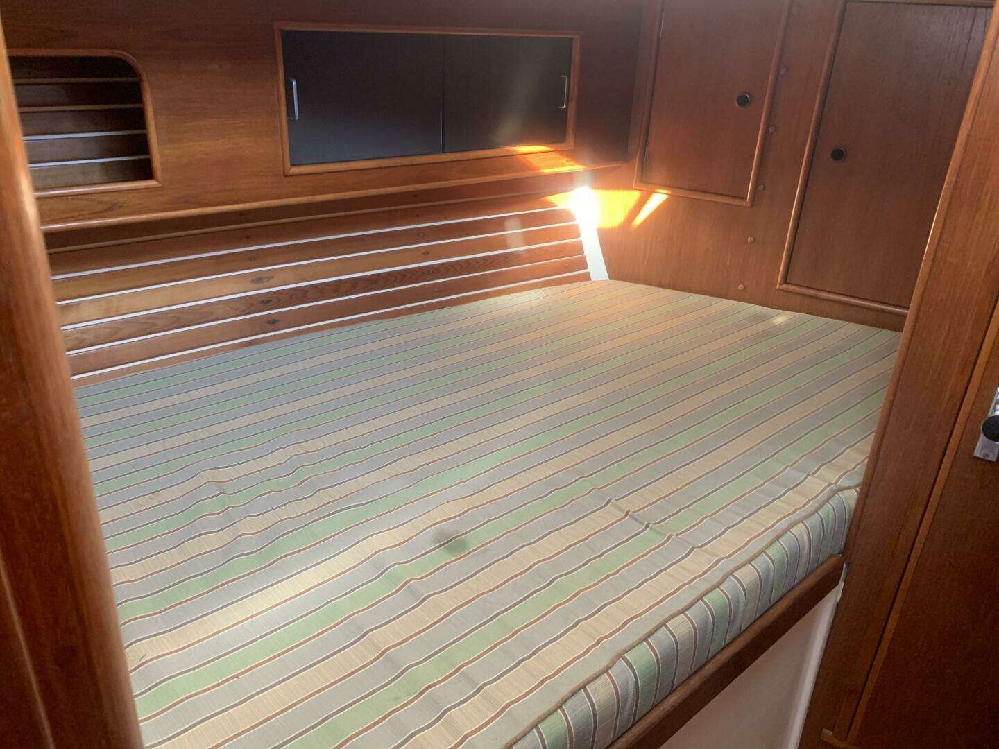 1987 Nonsuch Ultra 30 - Image 33