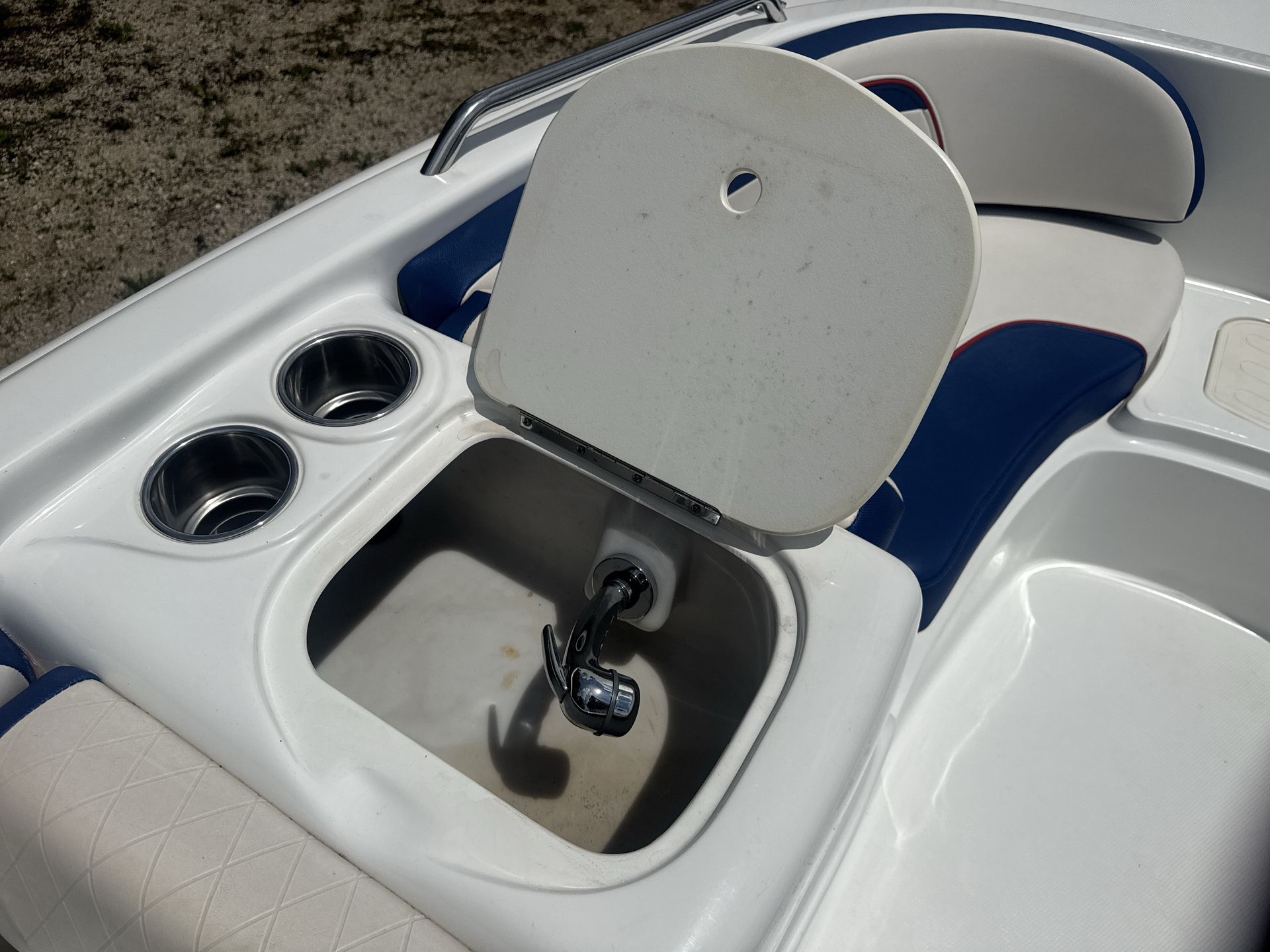 2017 Tahoe 195 - 24