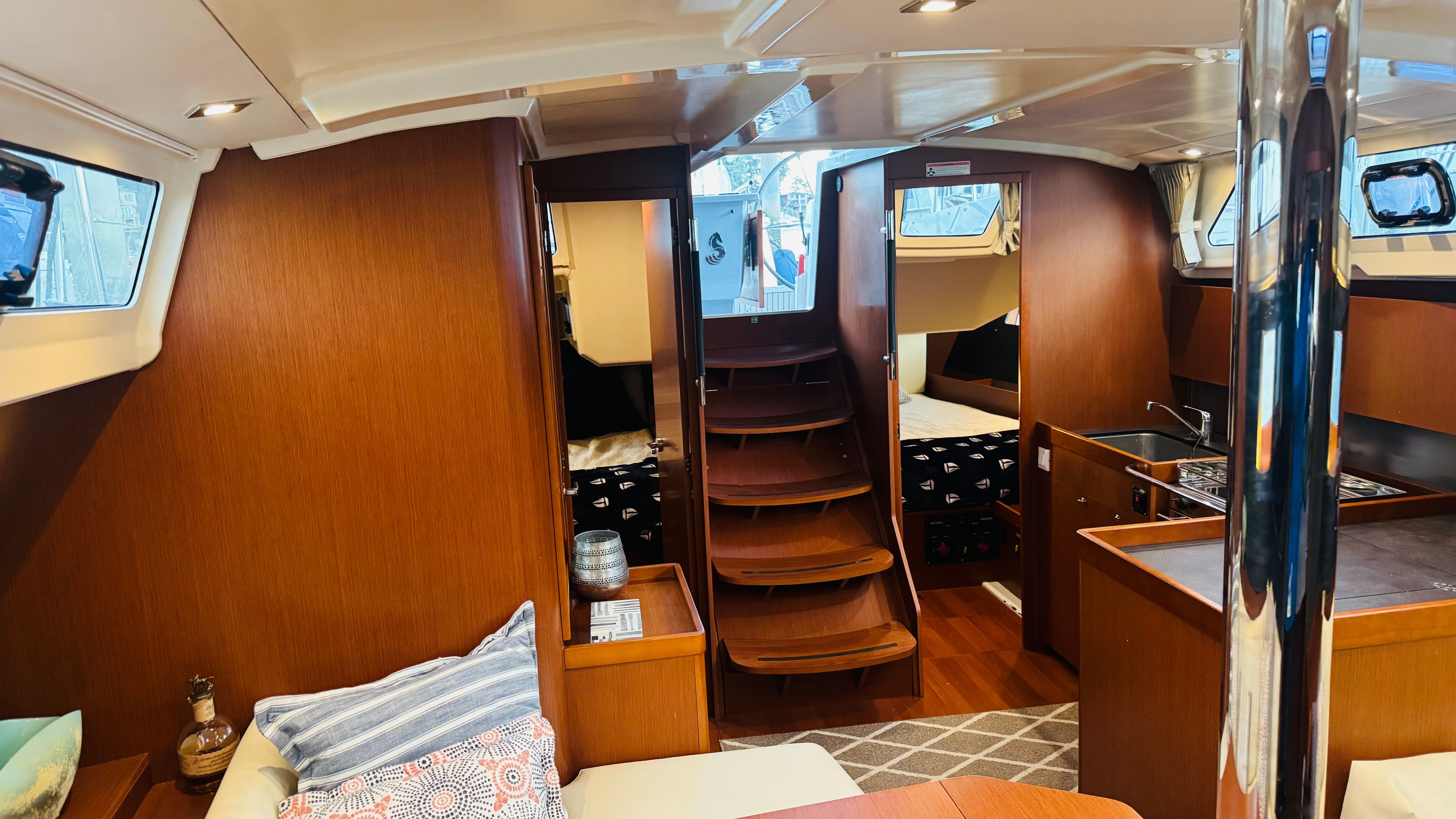 2018 Beneteau Oceanis 41.1 - 15