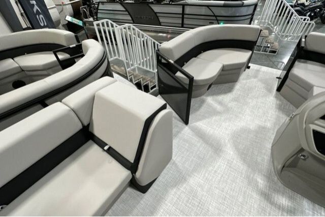 2026 Dockside Pontoons 22DF - 11