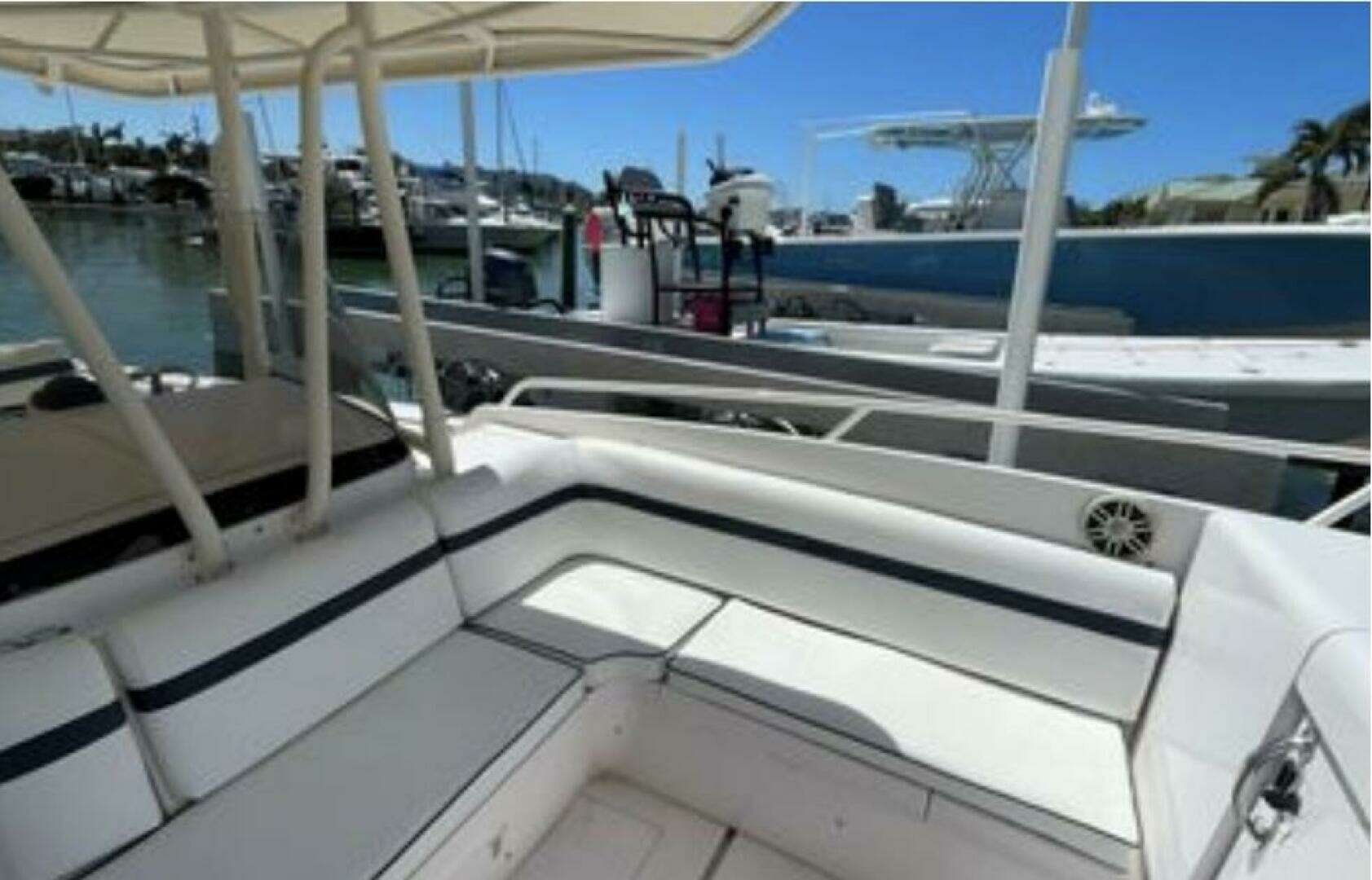 2008 Intrepid 323 Cuddy - Image 3