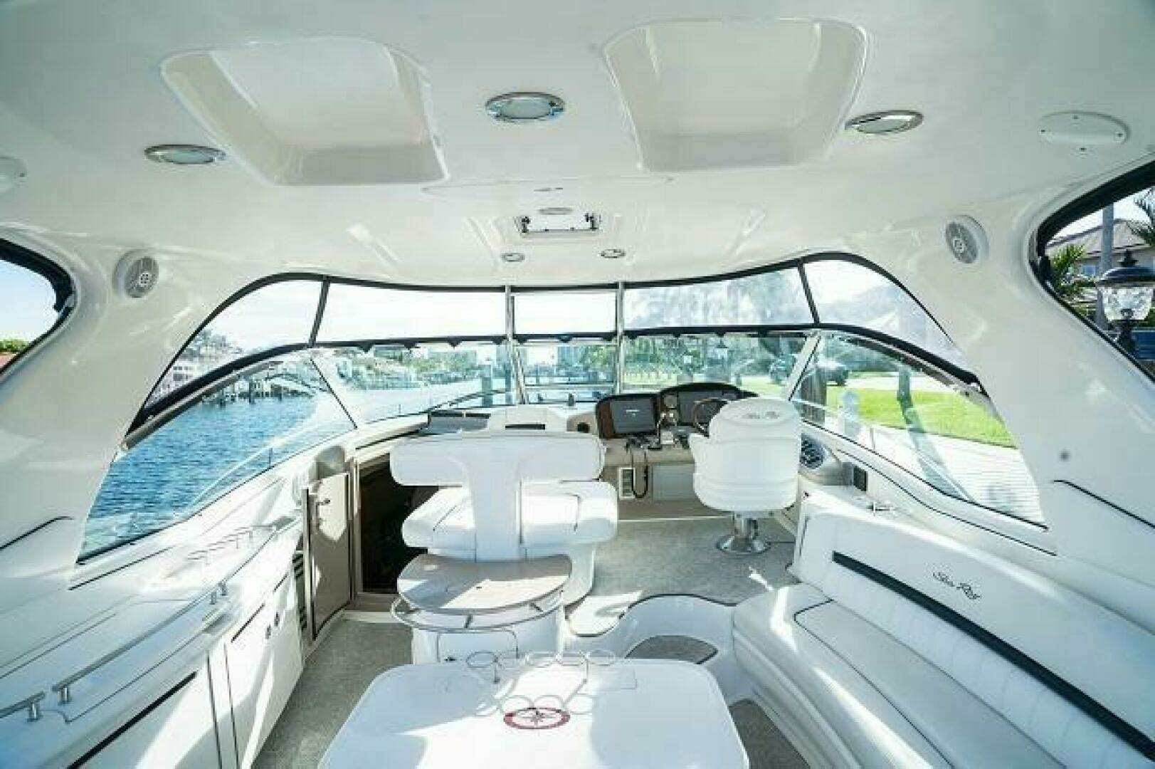 2005 Sea Ray 500 Sundancer - Image 62