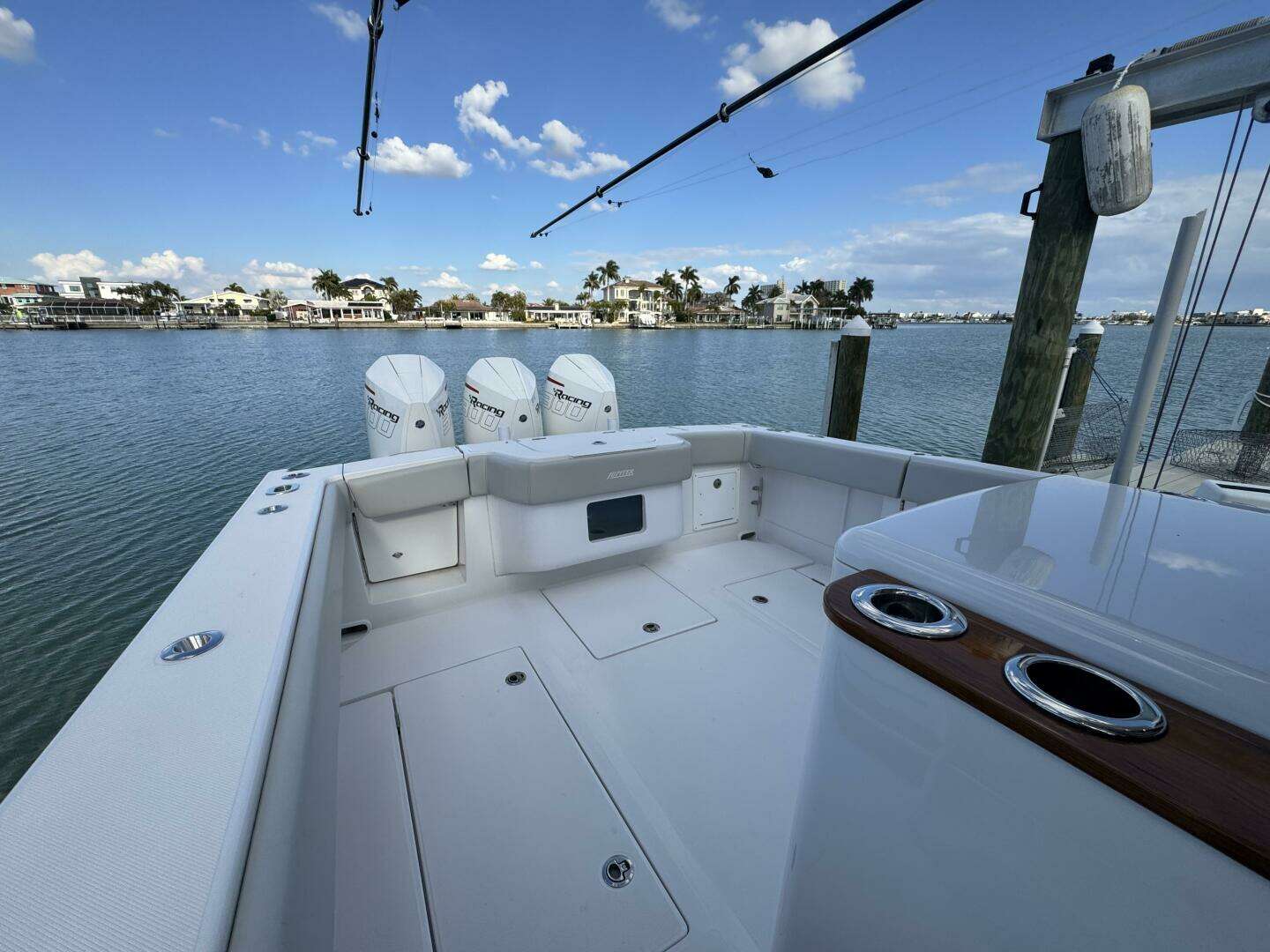2024 Jupiter 38 HFS - Image 38