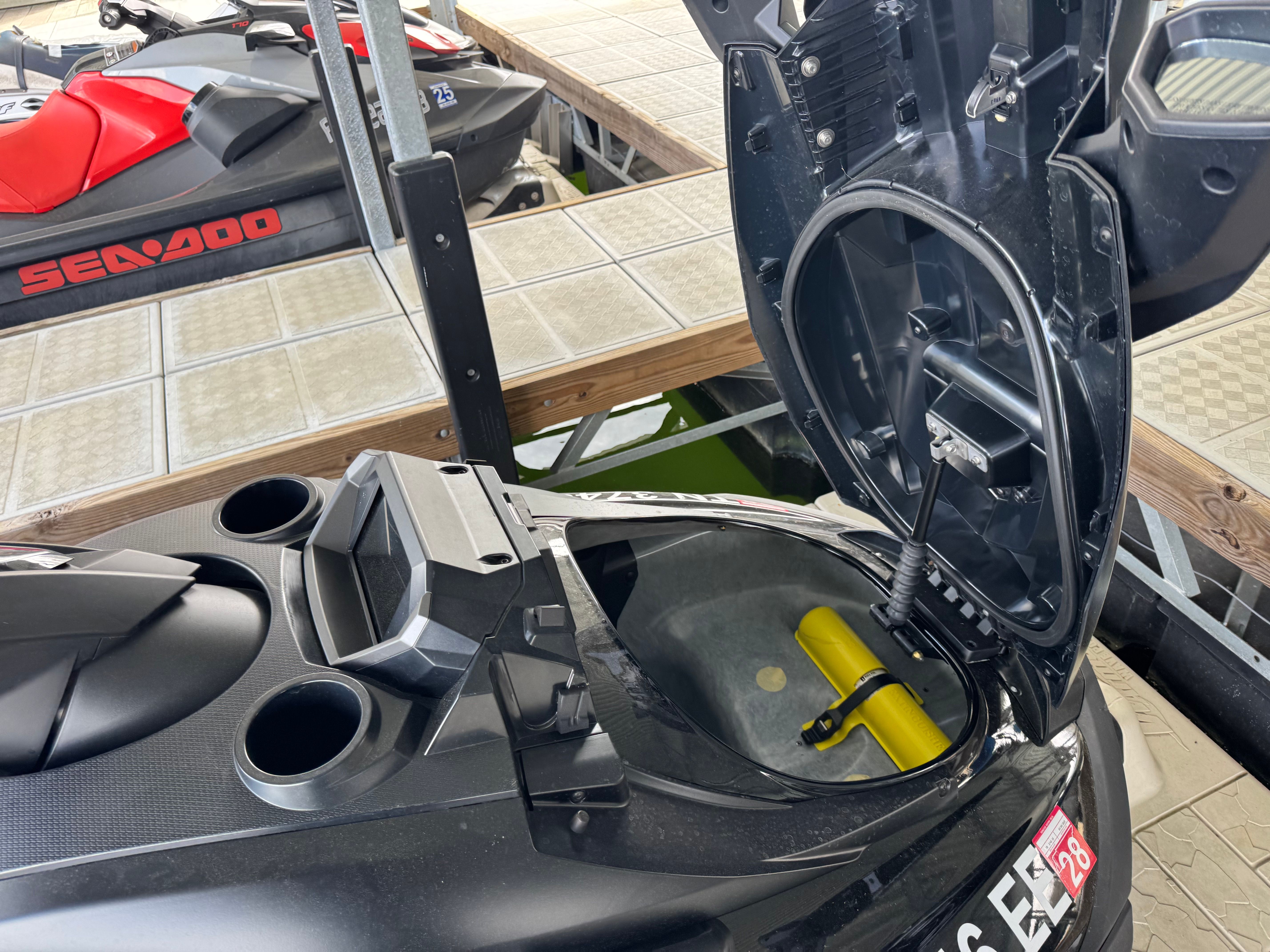2025 Yamaha Boats FX CRUSIER SVHO - 4