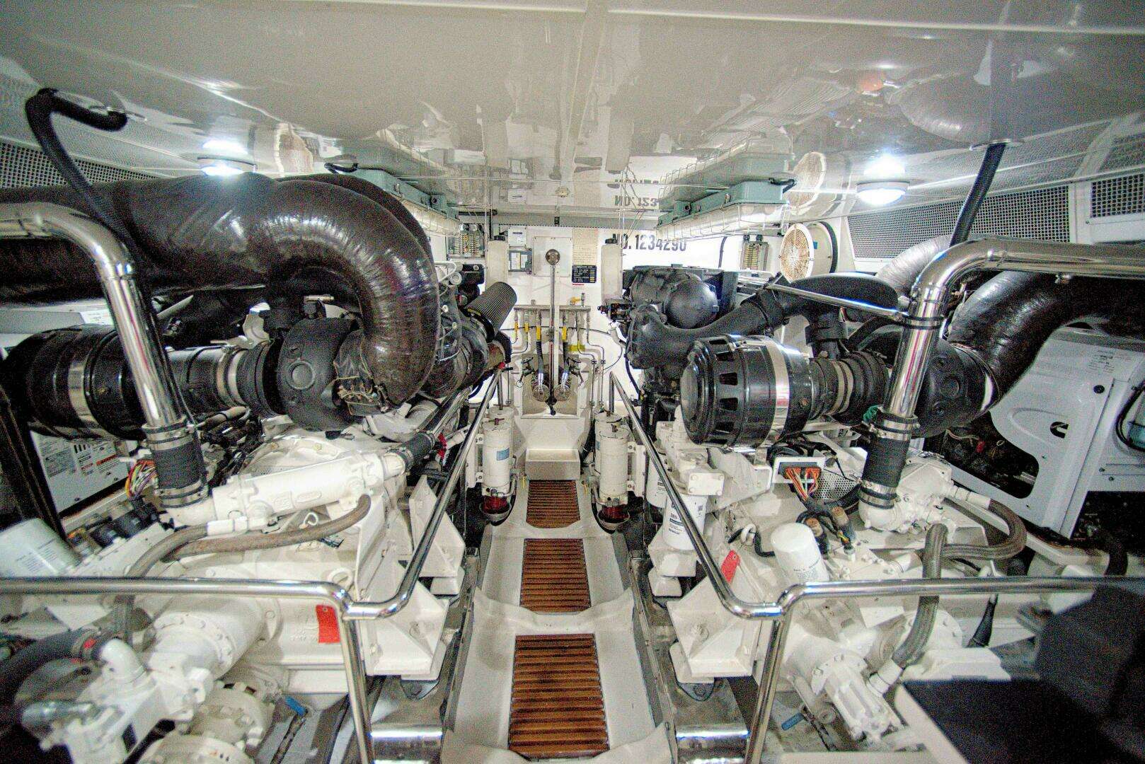 2011 Marlow Explorer 70E - Image 39