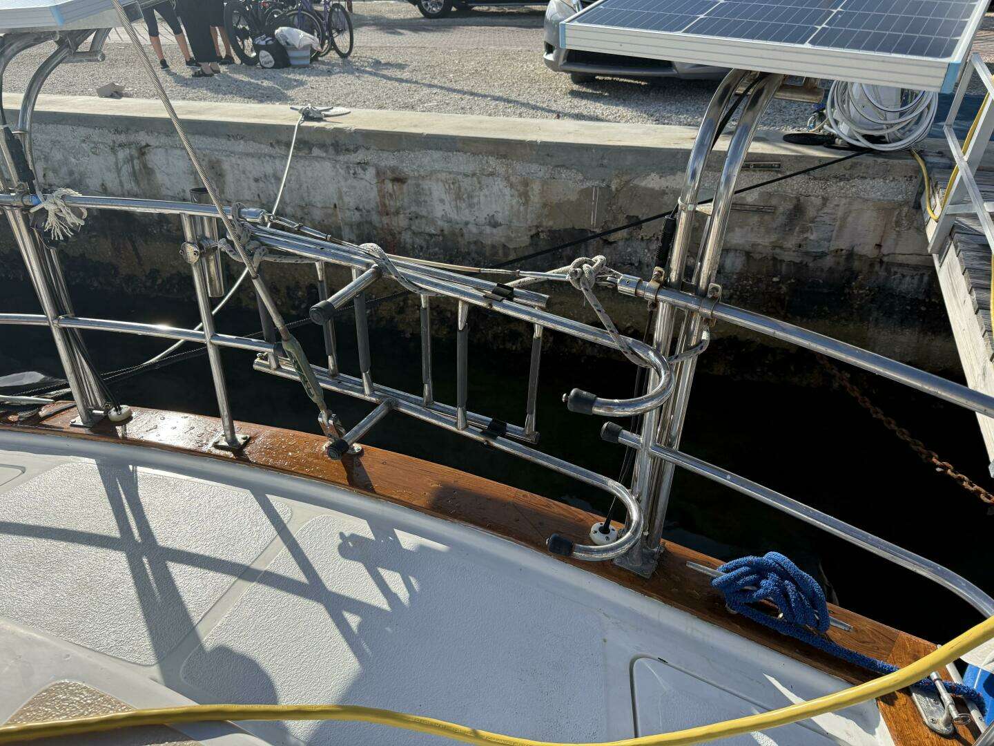 1985 Endeavour 42 - Image 19