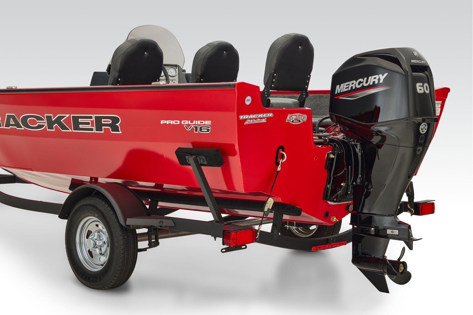 2026 Tracker Pro Guide V-16 SC - 36